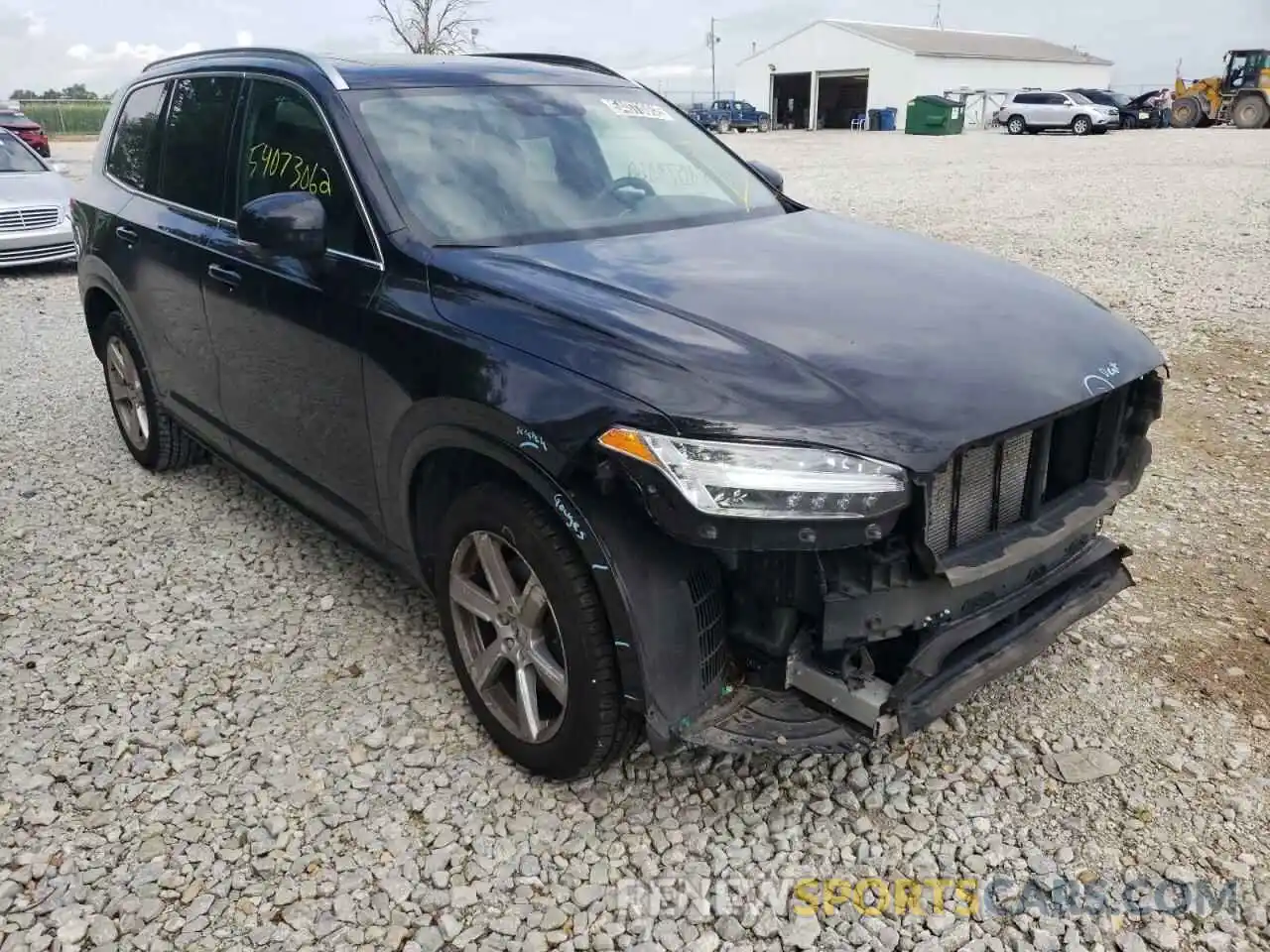 1 Photograph of a damaged car YV4A221KXL1606072 VOLVO XC90 2020