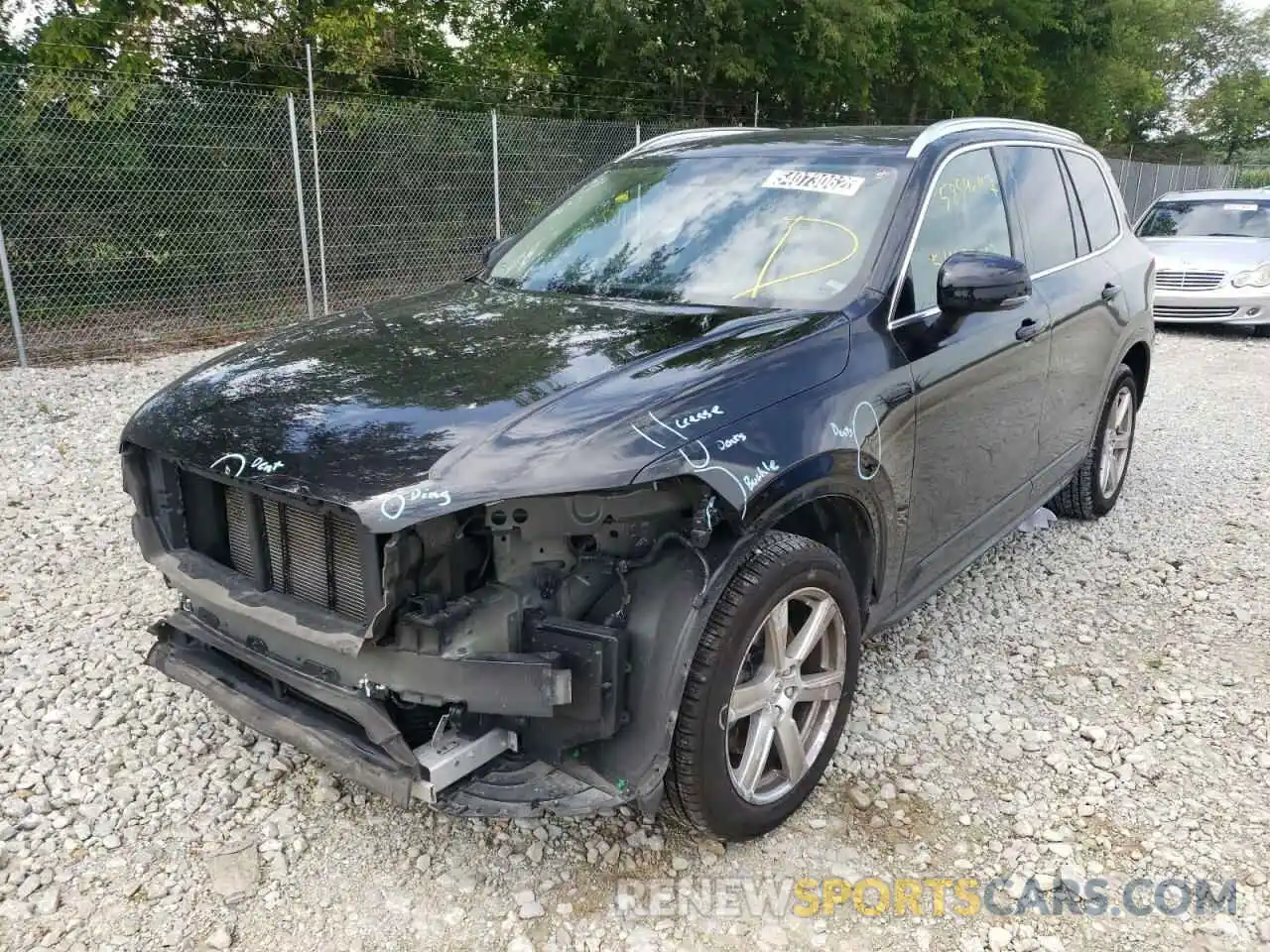 2 Photograph of a damaged car YV4A221KXL1606072 VOLVO XC90 2020