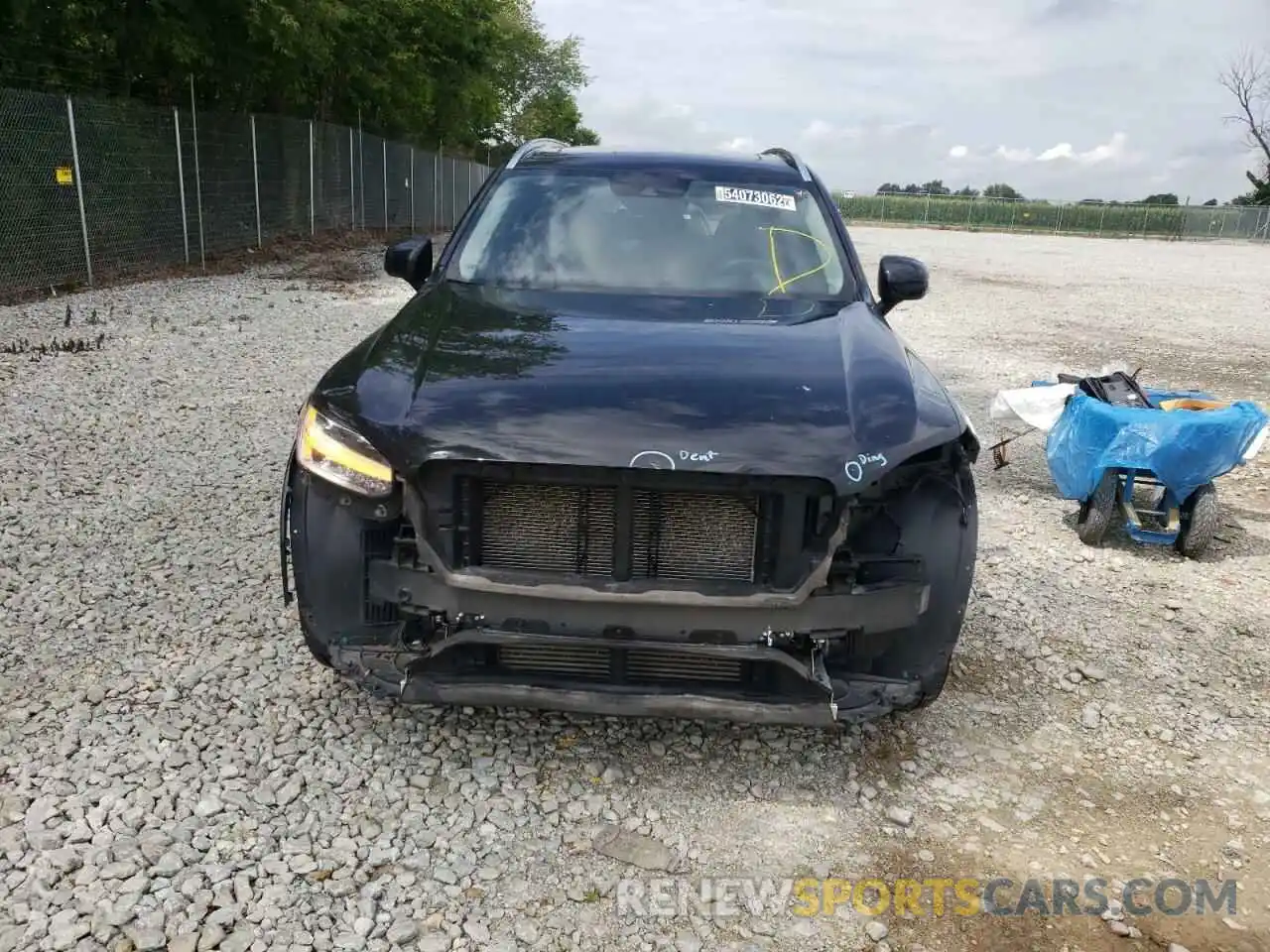 9 Photograph of a damaged car YV4A221KXL1606072 VOLVO XC90 2020