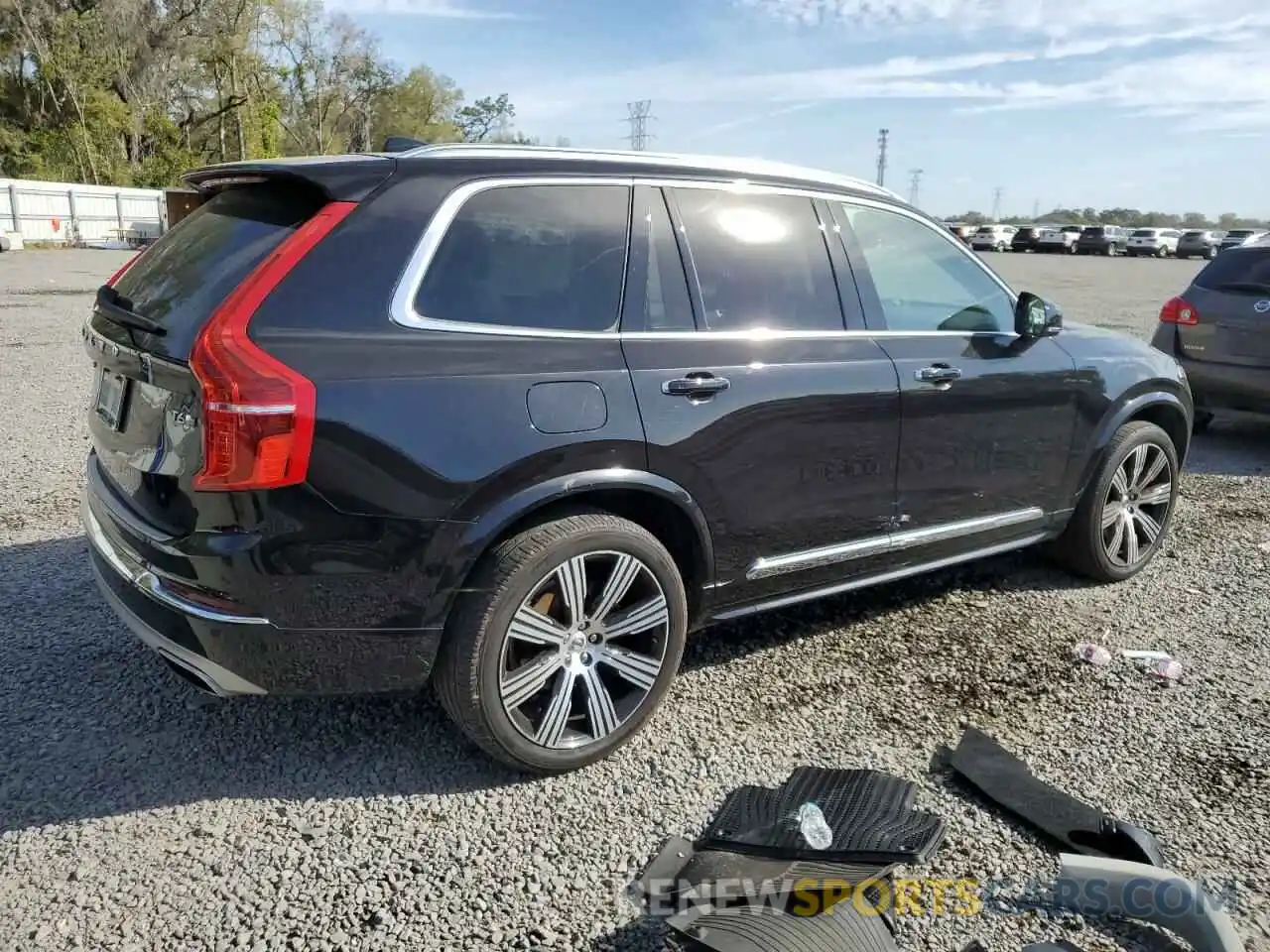 3 Photograph of a damaged car YV4A221L0L1616165 VOLVO XC90 2020