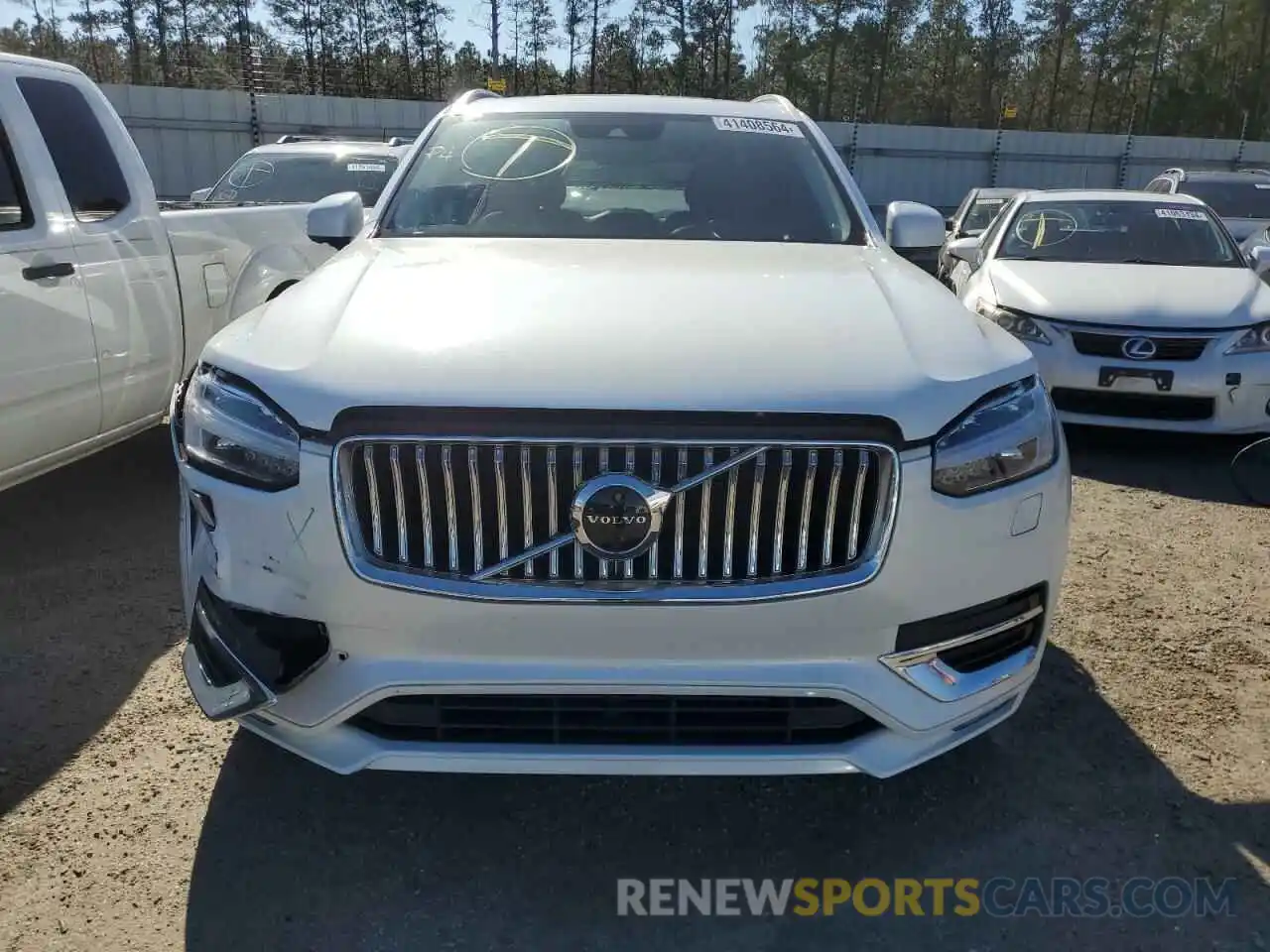 5 Photograph of a damaged car YV4A221L2L1554073 VOLVO XC90 2020