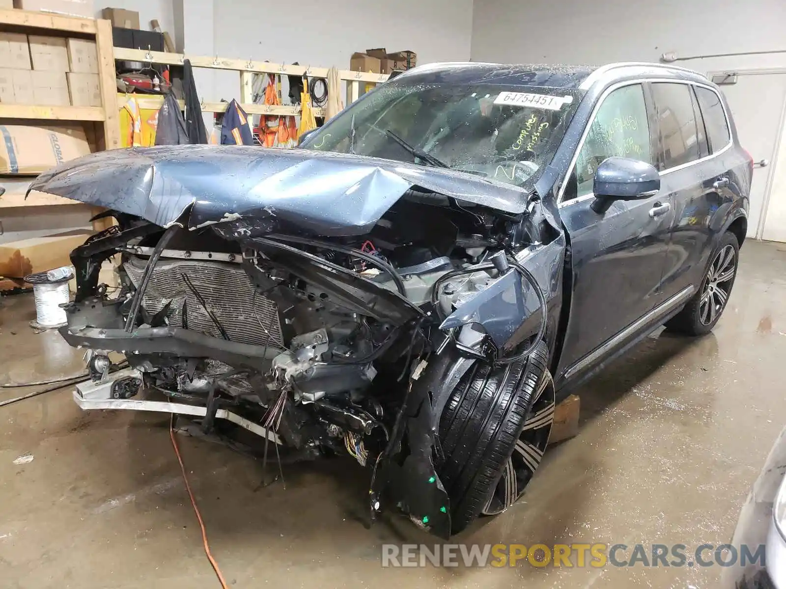 2 Photograph of a damaged car YV4A221L5L1585995 VOLVO XC90 2020