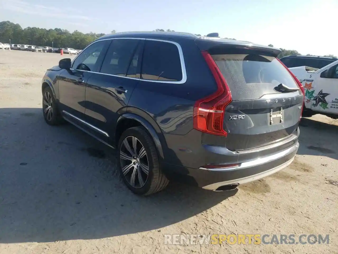 3 Photograph of a damaged car YV4A221L7L1564713 VOLVO XC90 2020