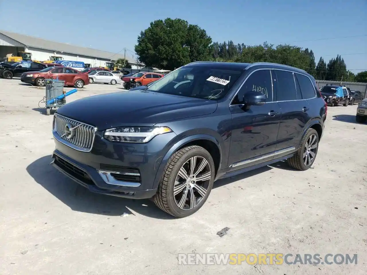 2 Photograph of a damaged car YV4A221L7L1624084 VOLVO XC90 2020