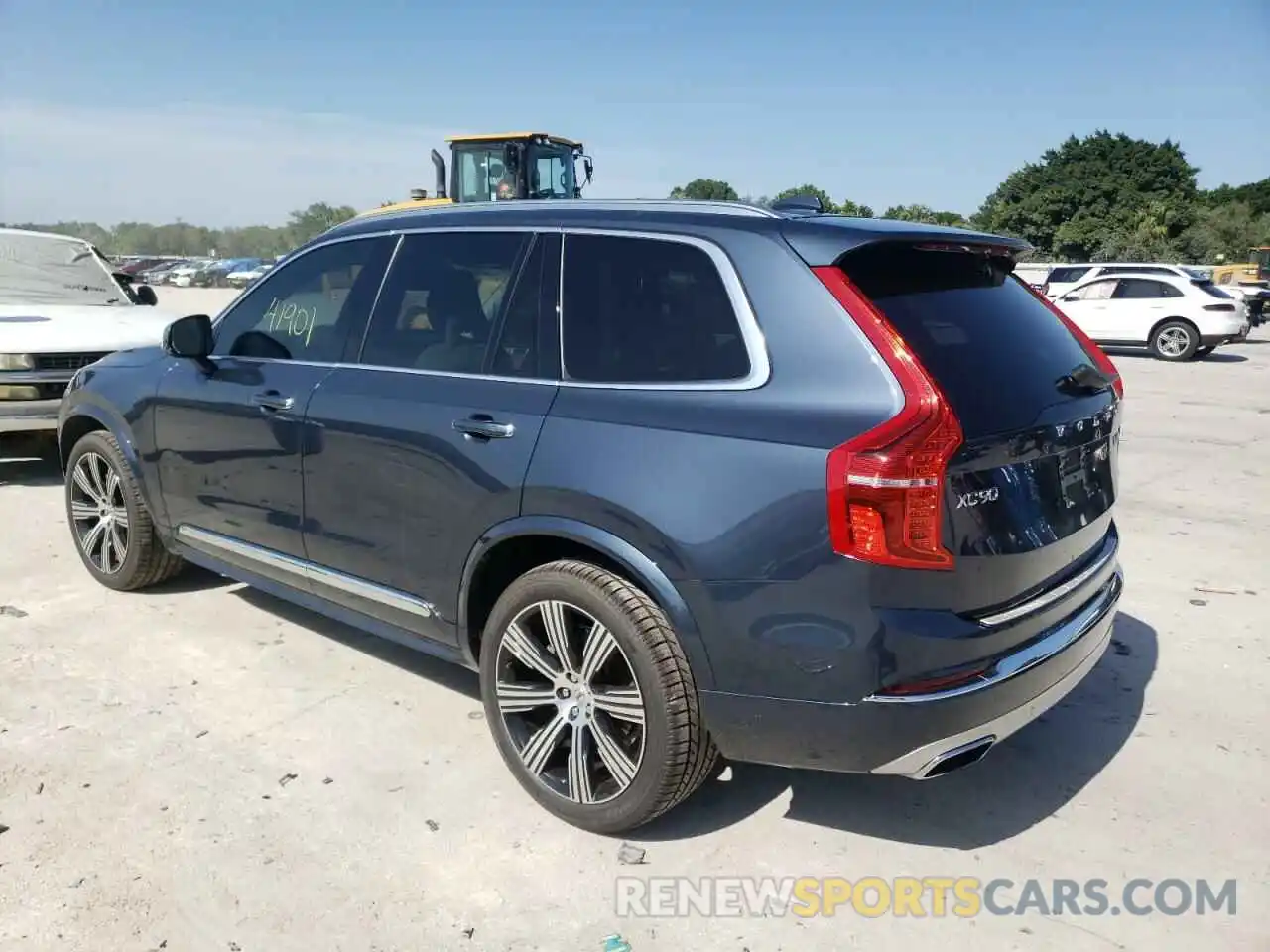 3 Photograph of a damaged car YV4A221L7L1624084 VOLVO XC90 2020