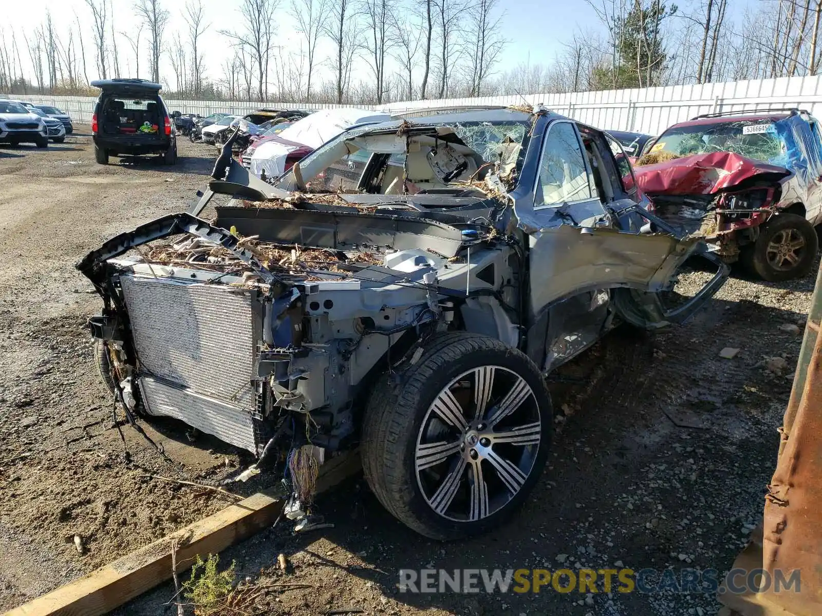 2 Photograph of a damaged car YV4A221L8L1538735 VOLVO XC90 2020