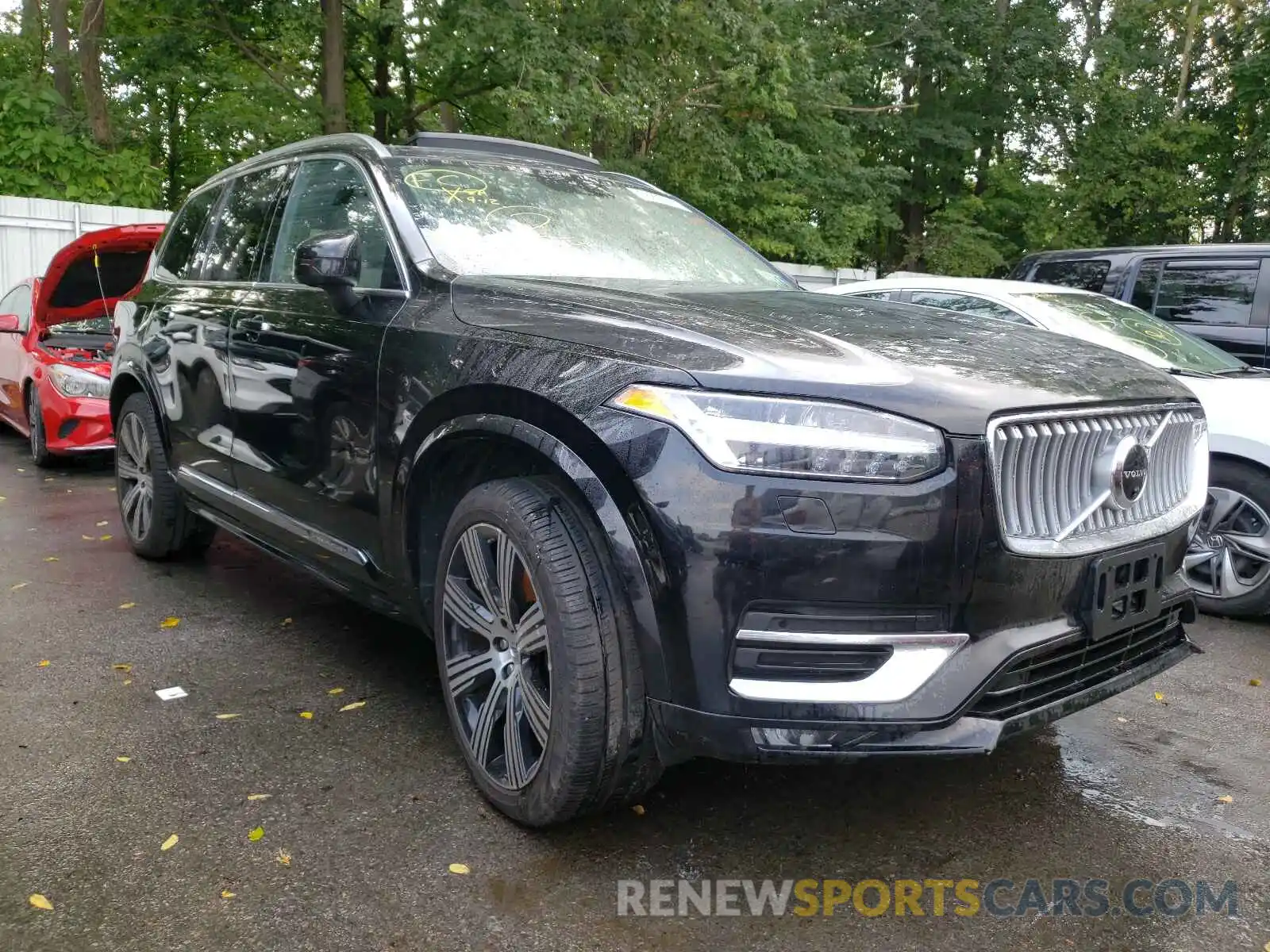 1 Photograph of a damaged car YV4A221L8L1558161 VOLVO XC90 2020