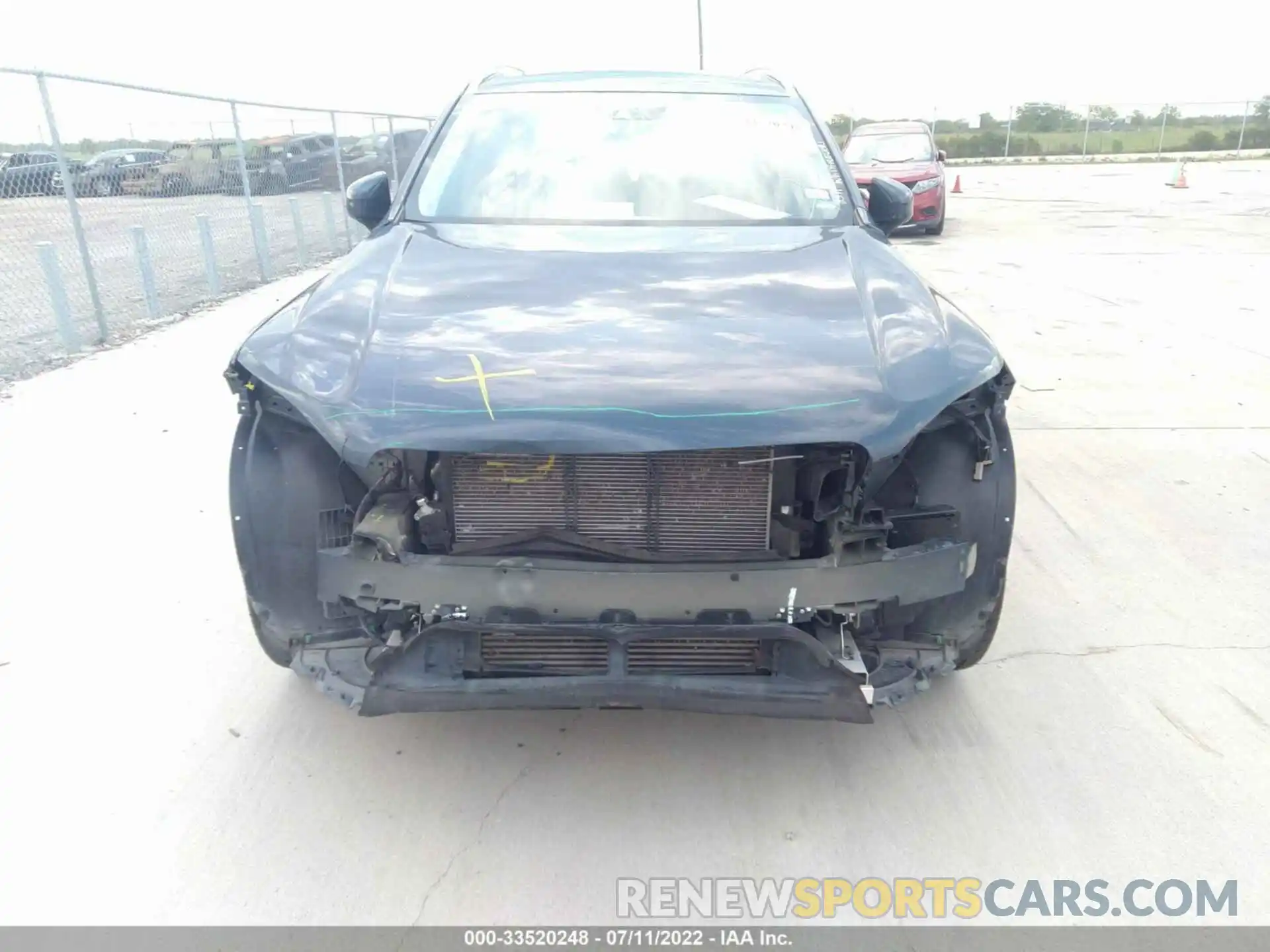 6 Photograph of a damaged car YV4A221L9L1568391 VOLVO XC90 2020