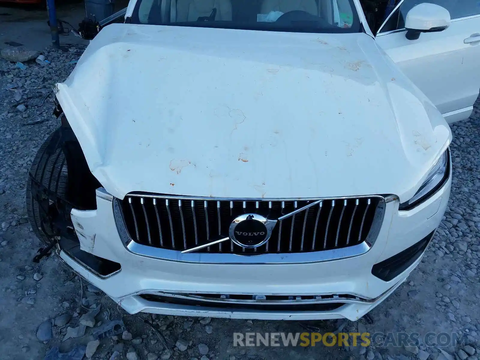 7 Photograph of a damaged car YV4A22PK0L1560839 VOLVO XC90 2020