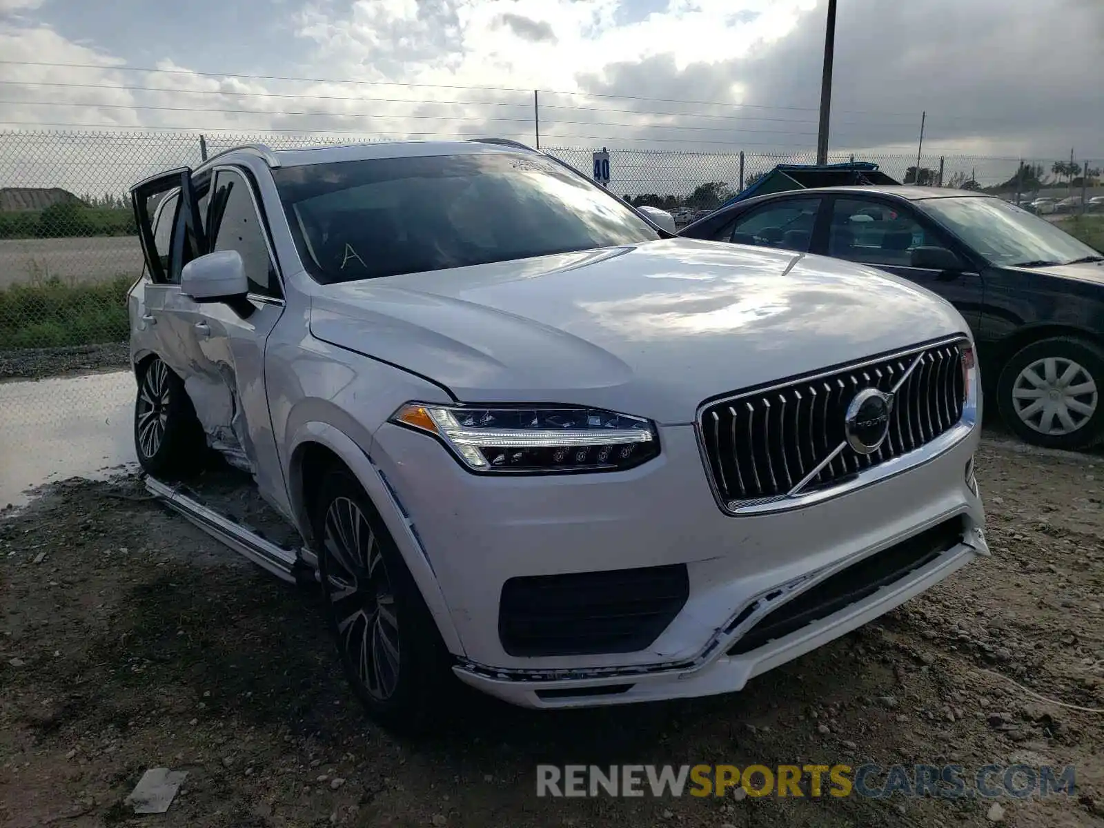 1 Photograph of a damaged car YV4A22PK0L1560856 VOLVO XC90 2020