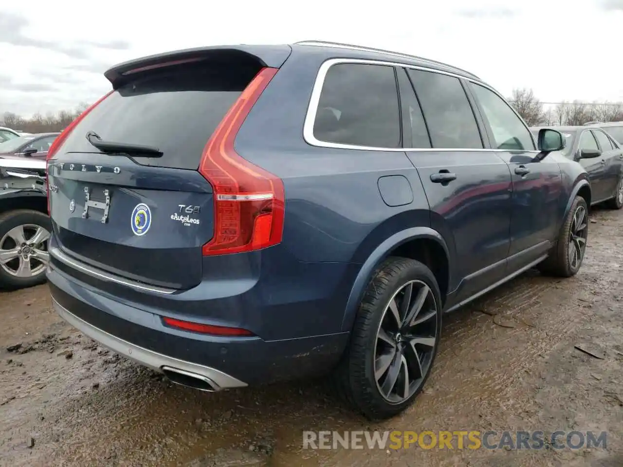 4 Photograph of a damaged car YV4A22PK0L1565801 VOLVO XC90 2020