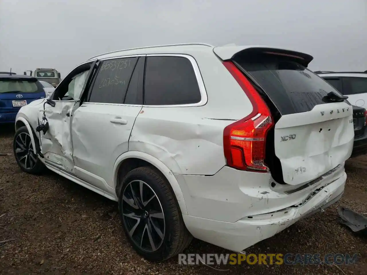 3 Фотография поврежденного автомобиля YV4A22PK0L1576278 VOLVO XC90 2020