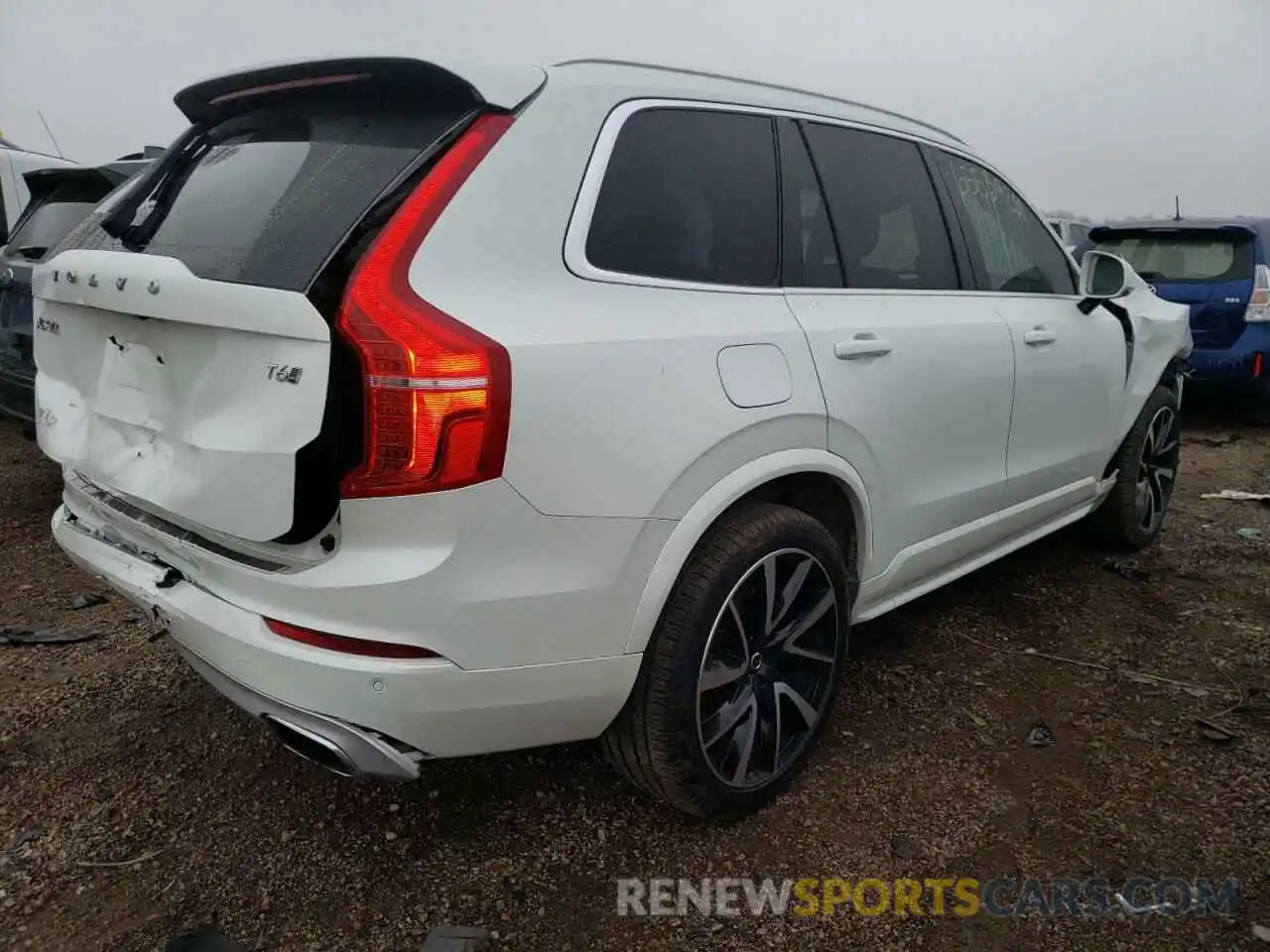 4 Фотография поврежденного автомобиля YV4A22PK0L1576278 VOLVO XC90 2020