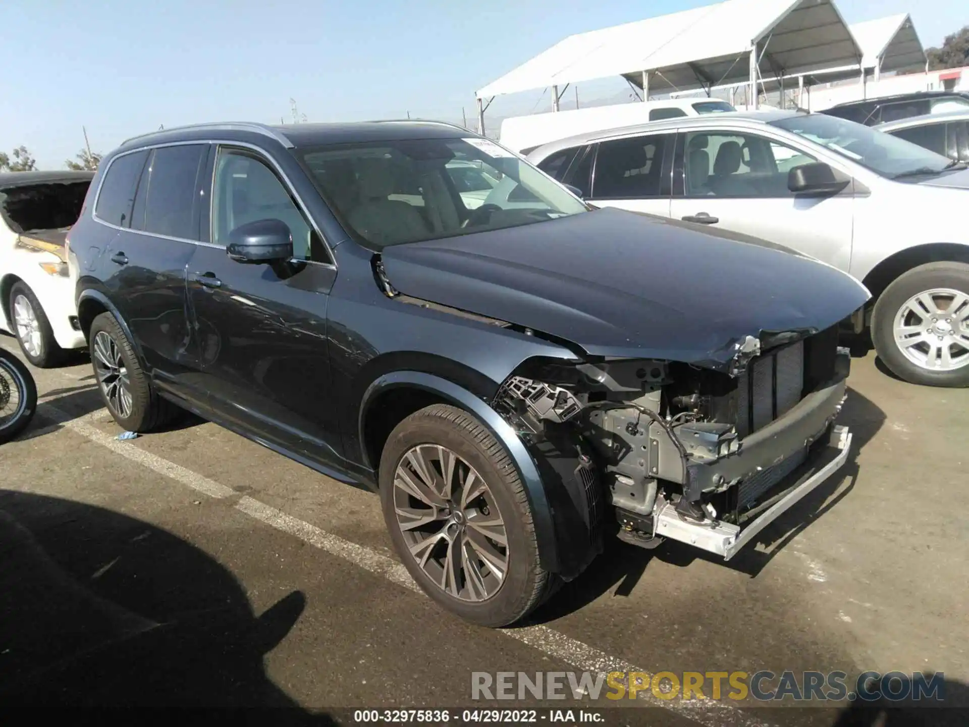 1 Photograph of a damaged car YV4A22PK0L1601308 VOLVO XC90 2020