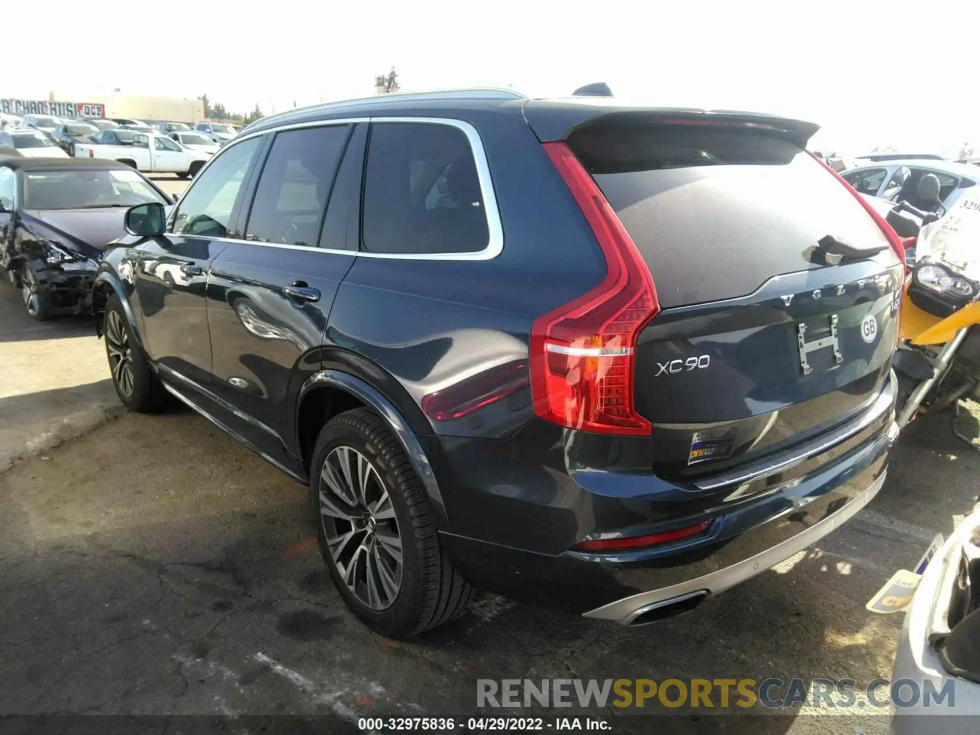 3 Photograph of a damaged car YV4A22PK0L1601308 VOLVO XC90 2020