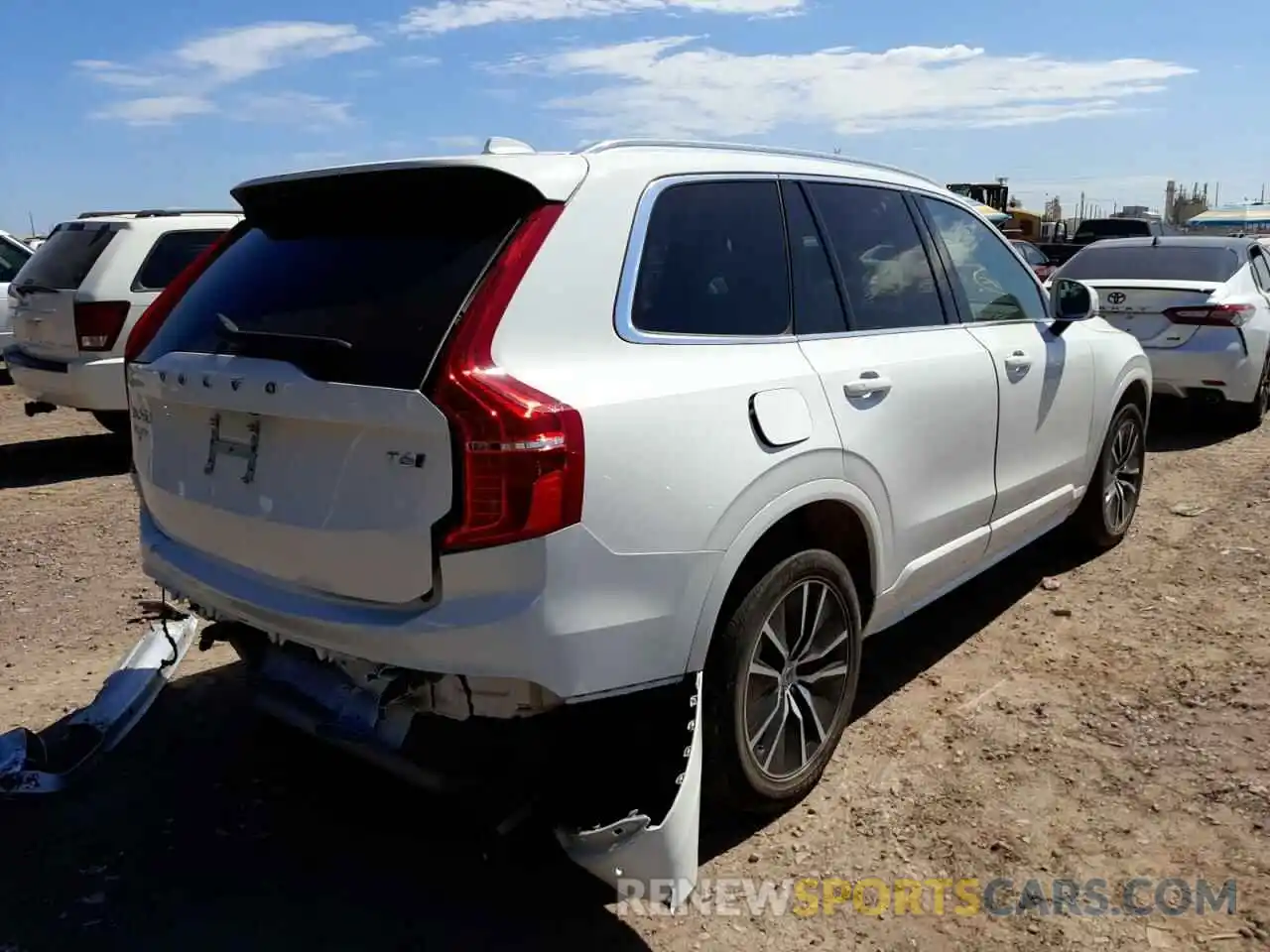 4 Photograph of a damaged car YV4A22PK1L1530605 VOLVO XC90 2020