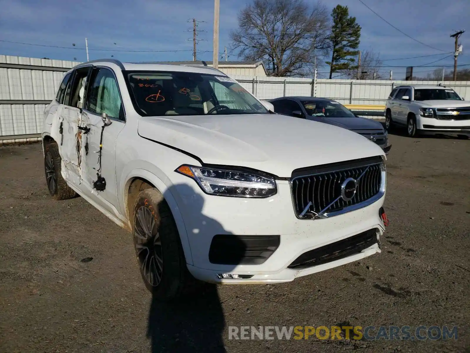 1 Photograph of a damaged car YV4A22PK1L1612494 VOLVO XC90 2020