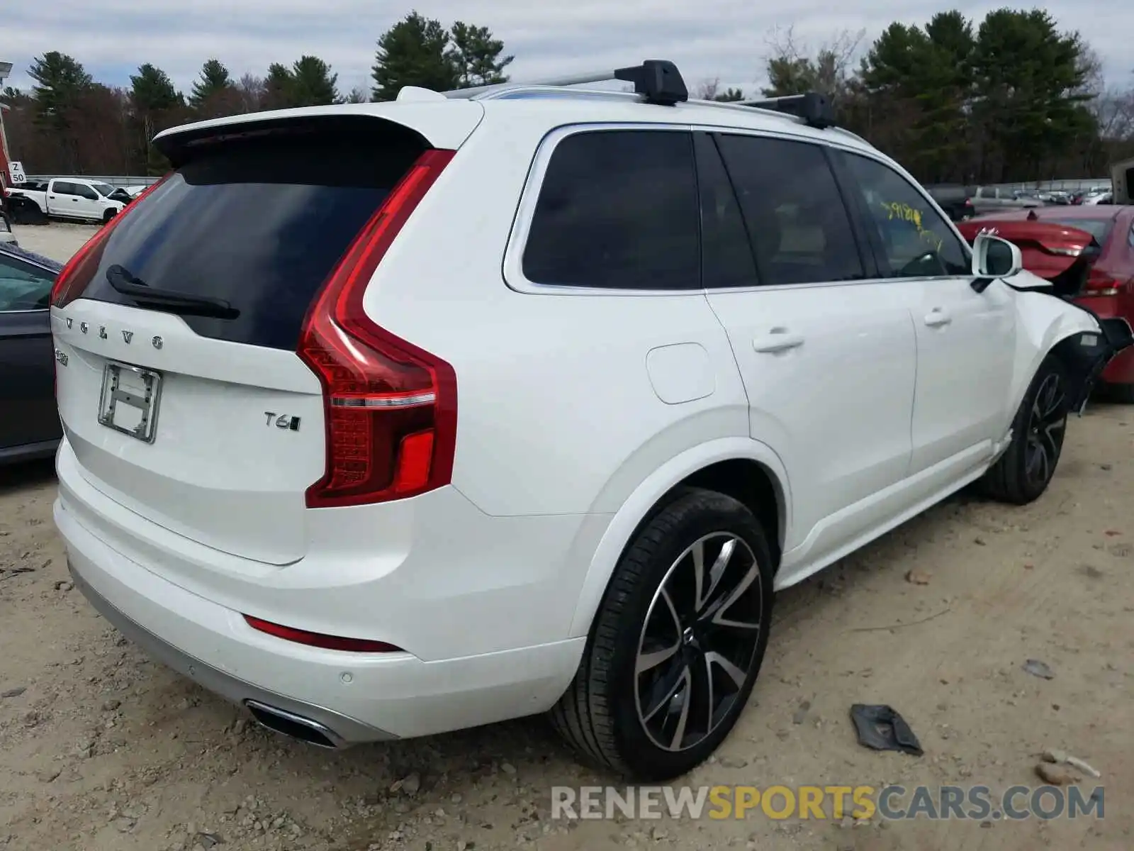 4 Photograph of a damaged car YV4A22PK2L1600693 VOLVO XC90 2020