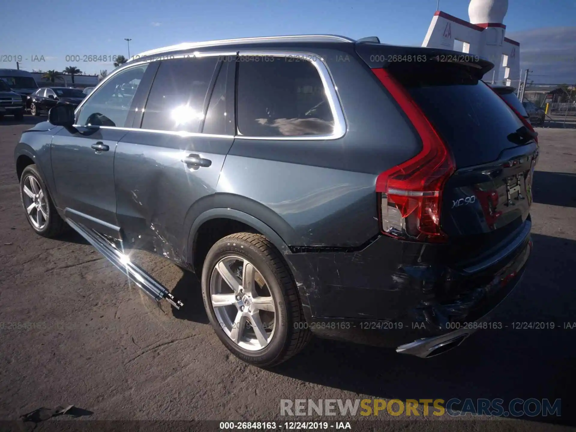 6 Photograph of a damaged car YV4A22PK3L1572290 VOLVO XC90 2020