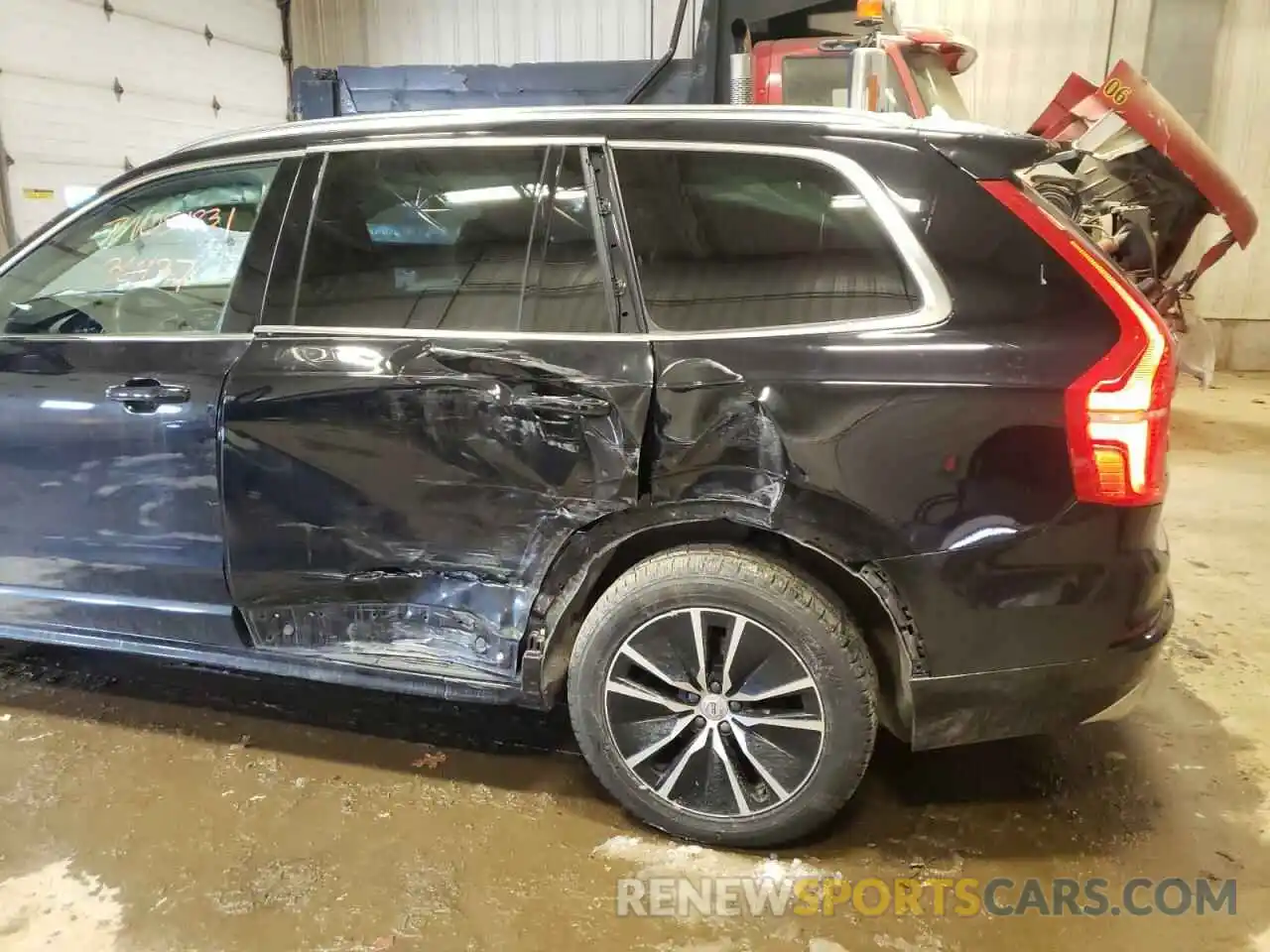 9 Photograph of a damaged car YV4A22PK4L1534860 VOLVO XC90 2020