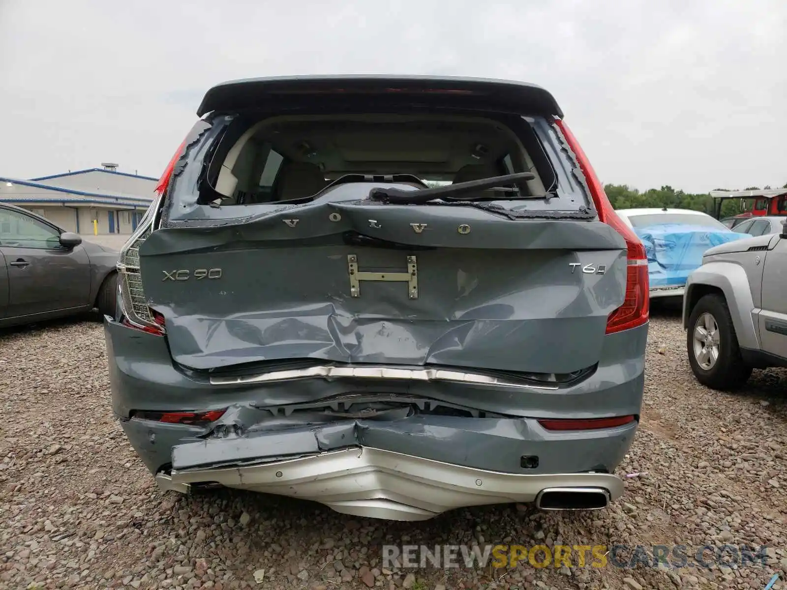 9 Photograph of a damaged car YV4A22PK4L1546667 VOLVO XC90 2020