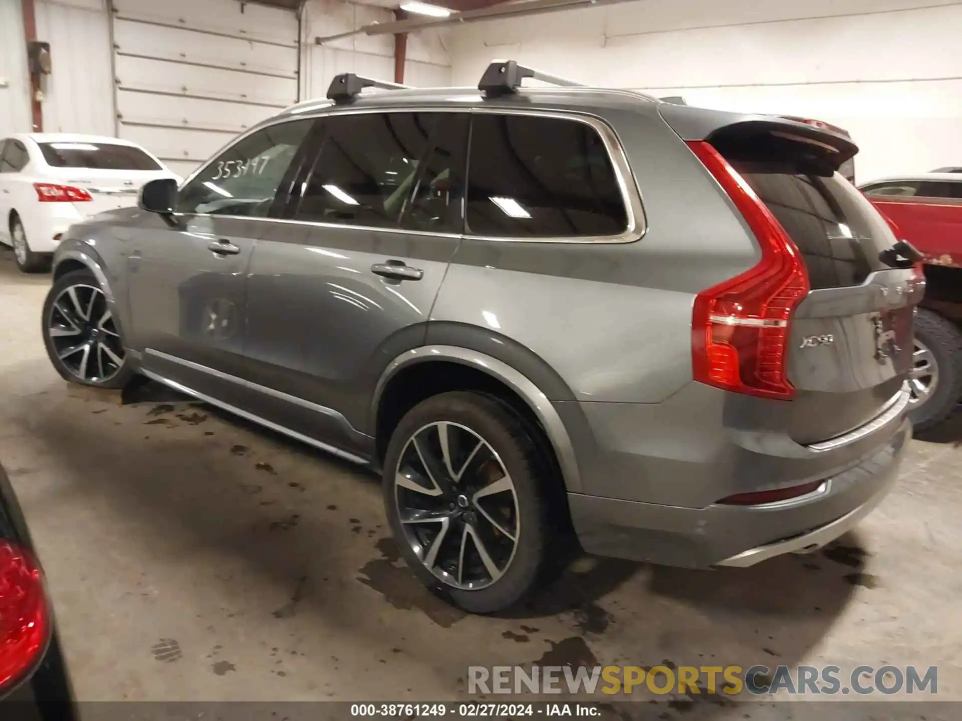 3 Photograph of a damaged car YV4A22PK4L1555482 VOLVO XC90 2020