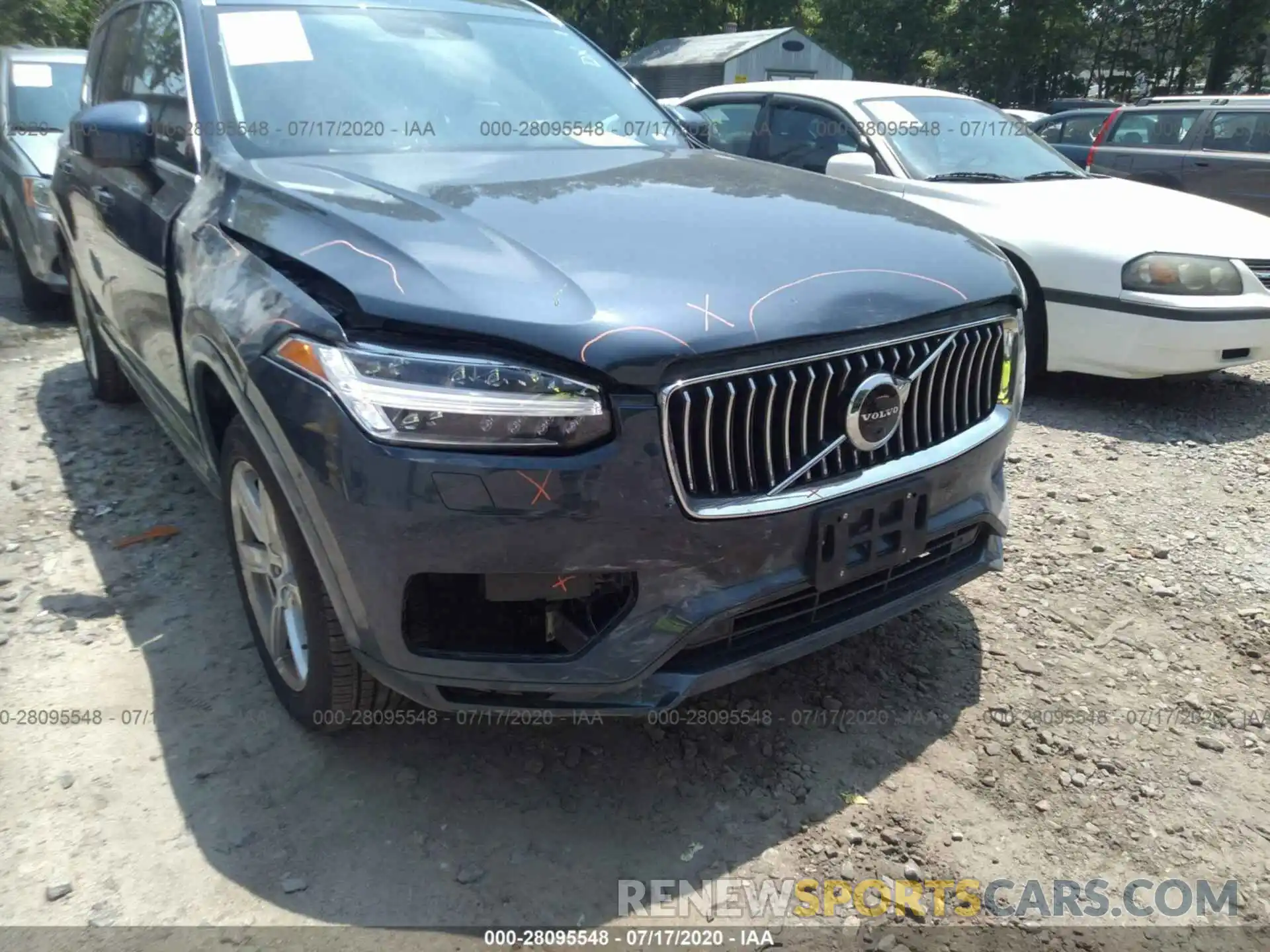 6 Photograph of a damaged car YV4A22PK5L1569374 VOLVO XC90 2020