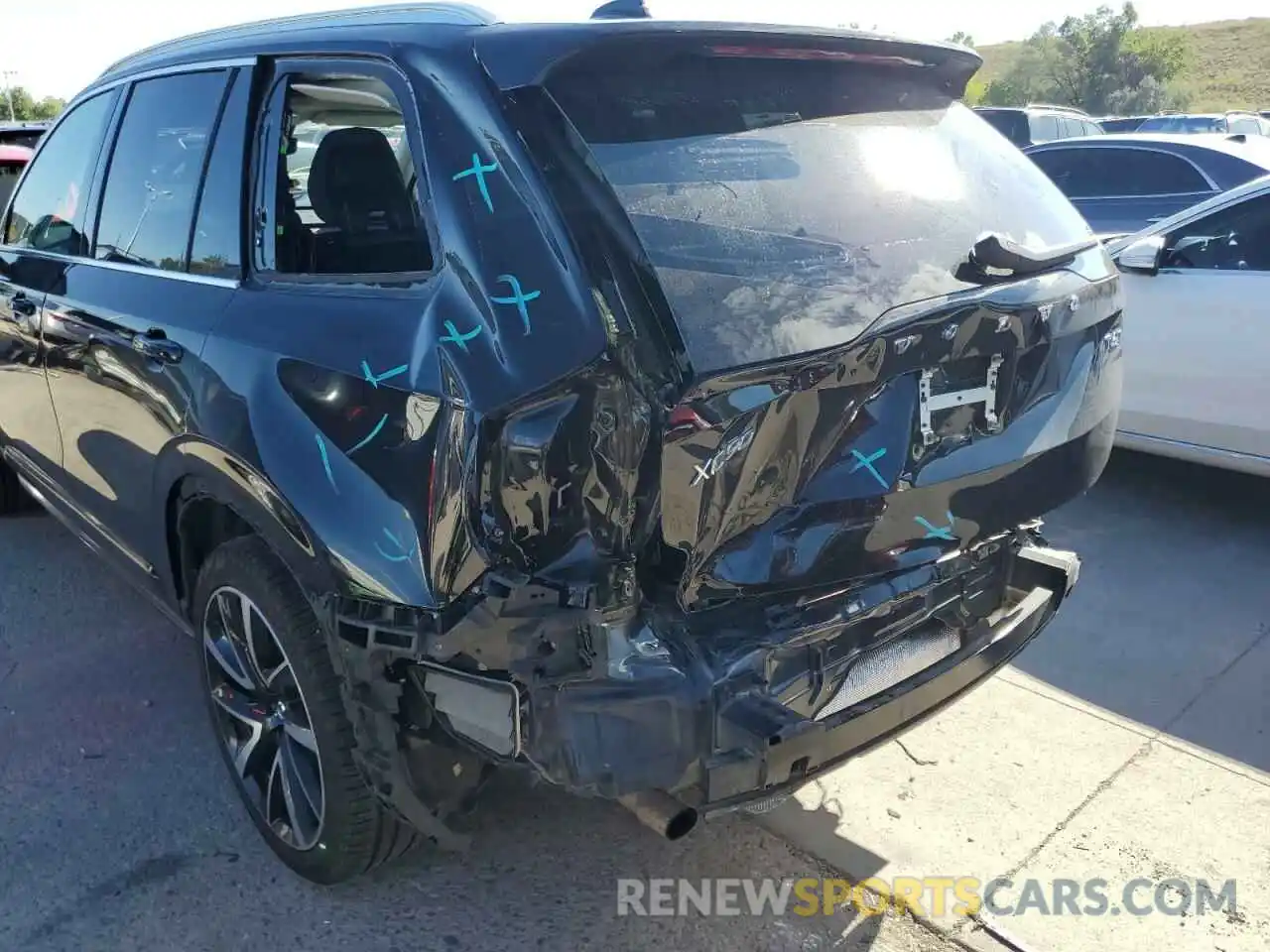 9 Photograph of a damaged car YV4A22PK5L1623398 VOLVO XC90 2020