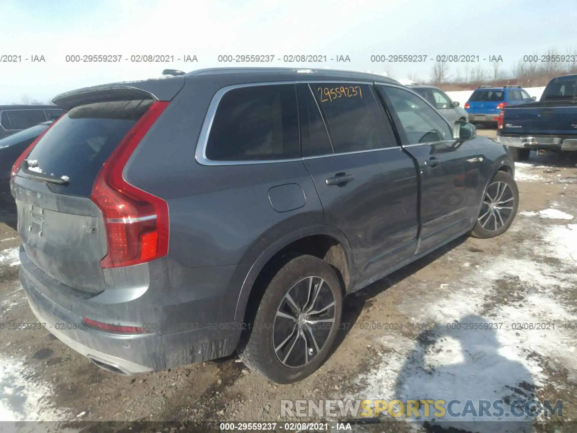 4 Фотография поврежденного автомобиля YV4A22PK7L1530849 VOLVO XC90 2020