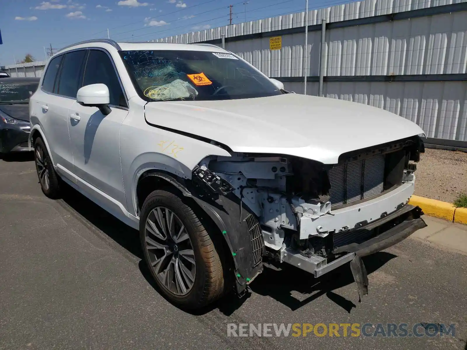 1 Photograph of a damaged car YV4A22PK7L1610555 VOLVO XC90 2020