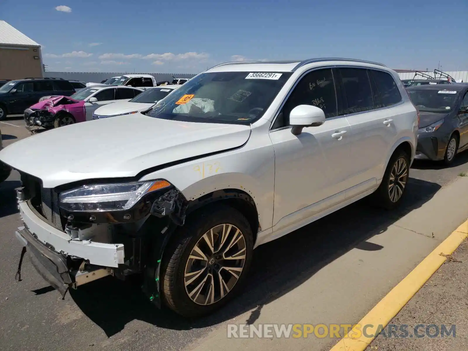 2 Photograph of a damaged car YV4A22PK7L1610555 VOLVO XC90 2020