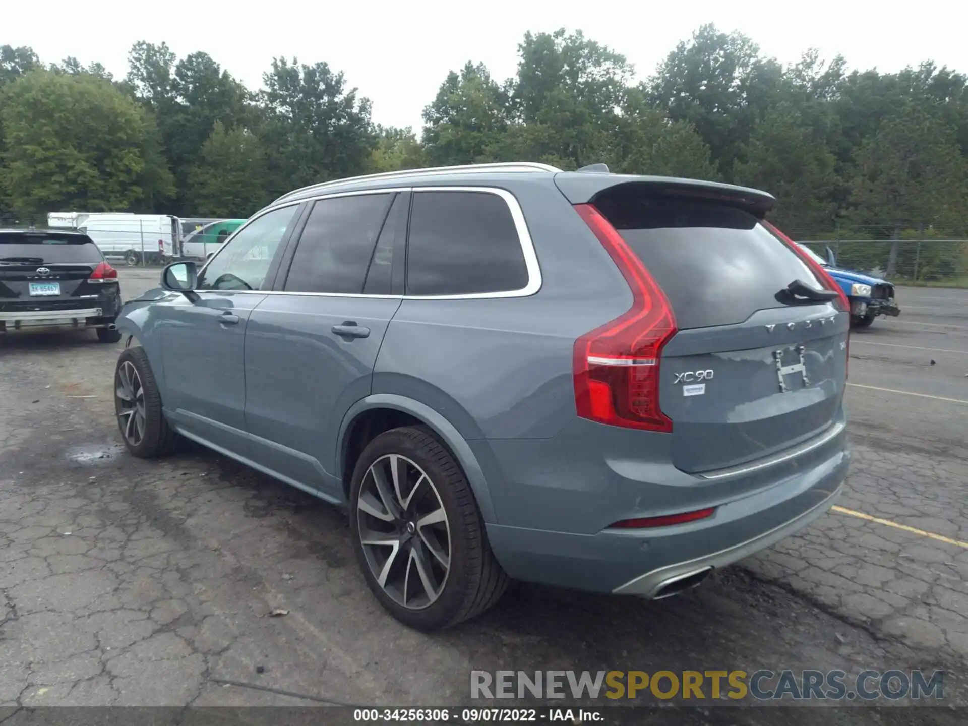 3 Photograph of a damaged car YV4A22PK7L1611477 VOLVO XC90 2020