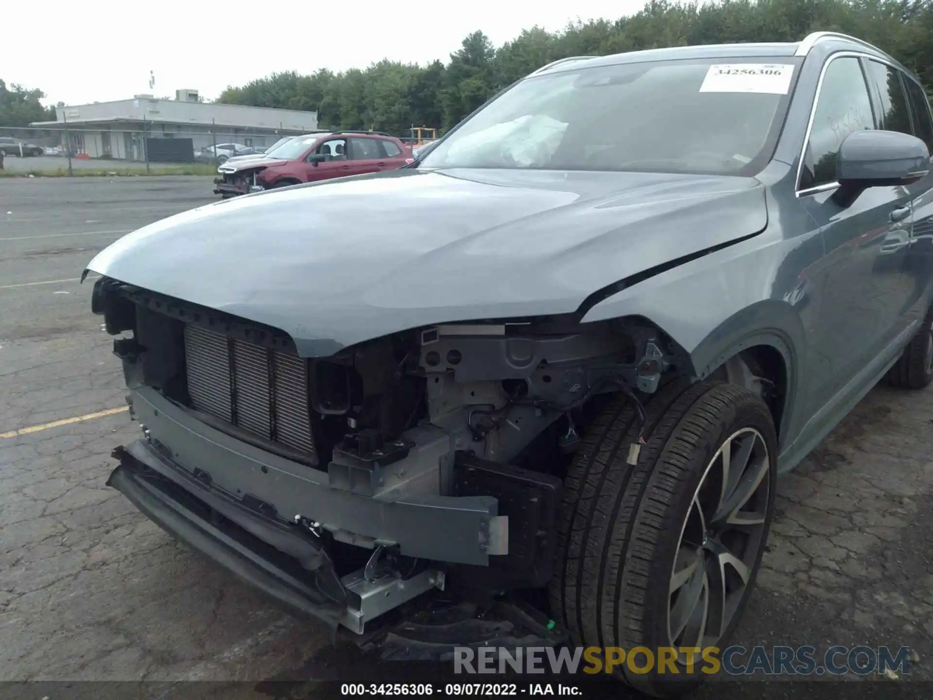 6 Photograph of a damaged car YV4A22PK7L1611477 VOLVO XC90 2020