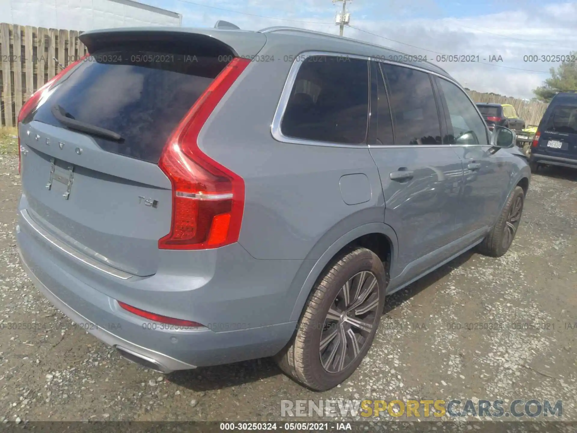 4 Фотография поврежденного автомобиля YV4A22PK8L1569174 VOLVO XC90 2020