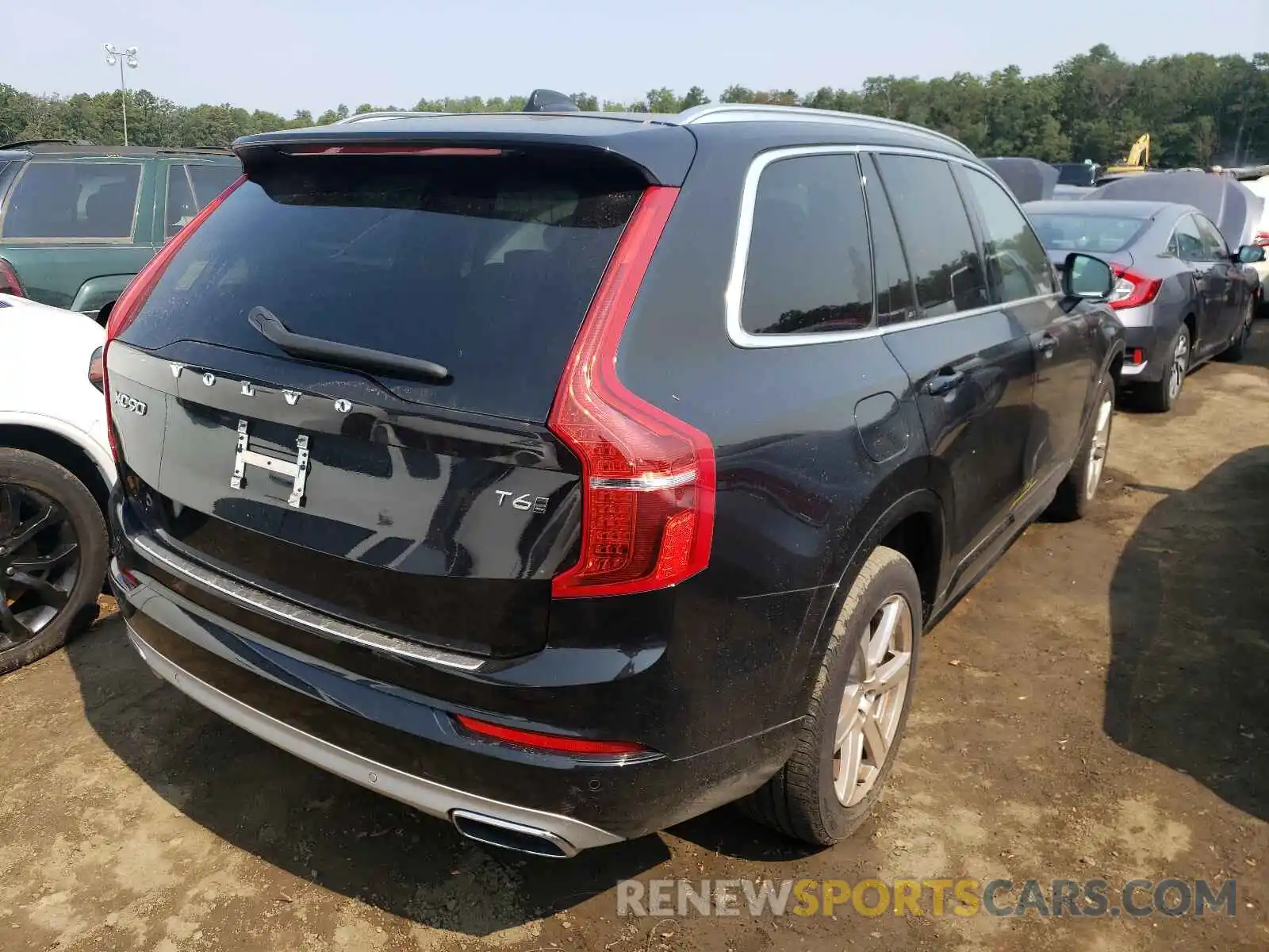 4 Photograph of a damaged car YV4A22PK8L1586217 VOLVO XC90 2020