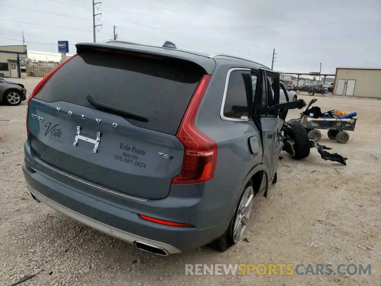 4 Photograph of a damaged car YV4A22PK8L1597492 VOLVO XC90 2020