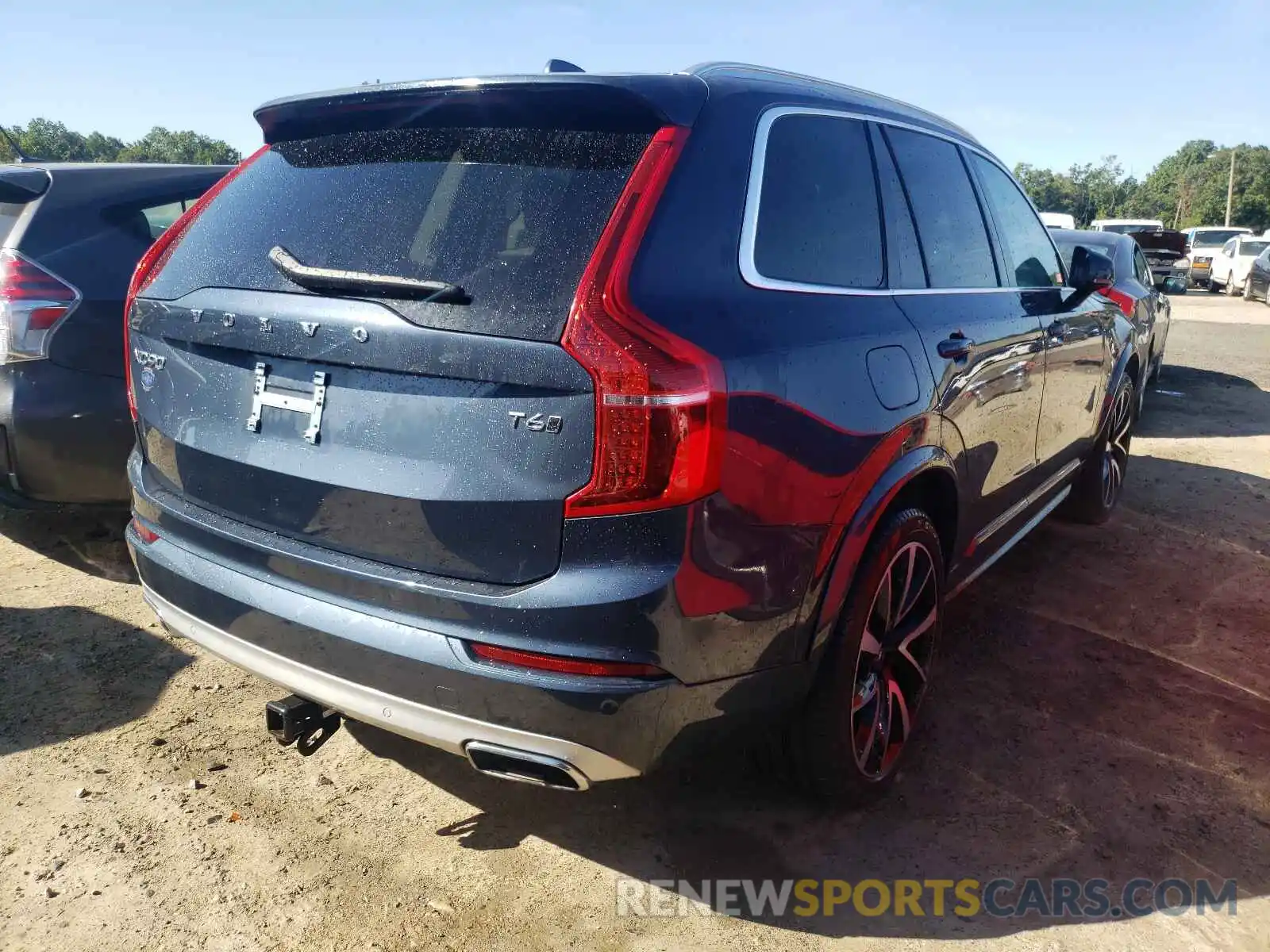 4 Photograph of a damaged car YV4A22PK8L1609480 VOLVO XC90 2020