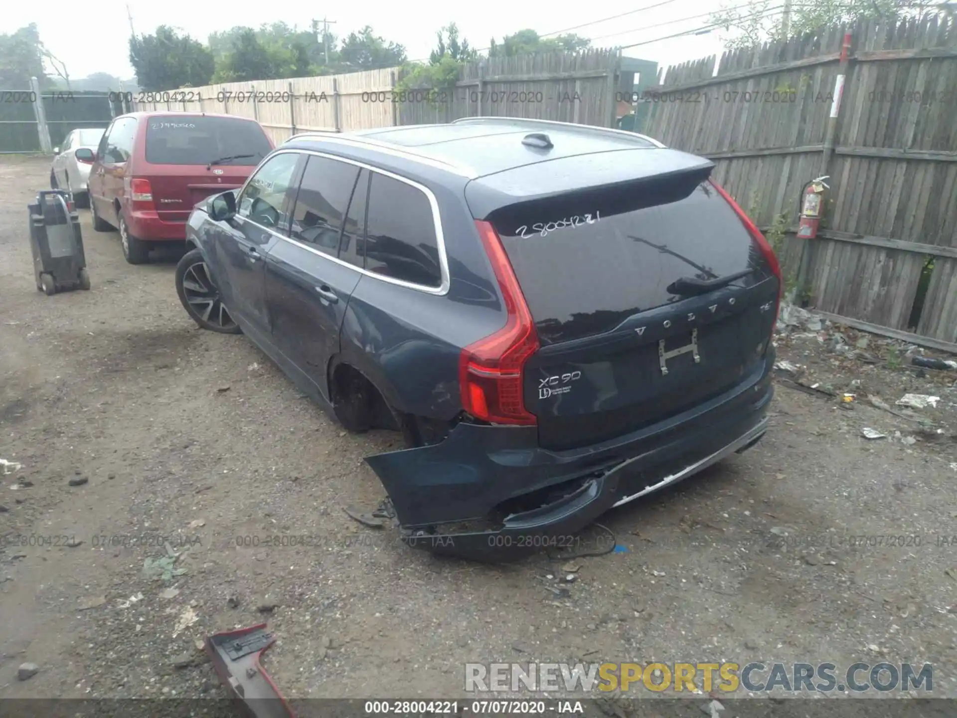 3 Фотография поврежденного автомобиля YV4A22PK9L1535115 VOLVO XC90 2020