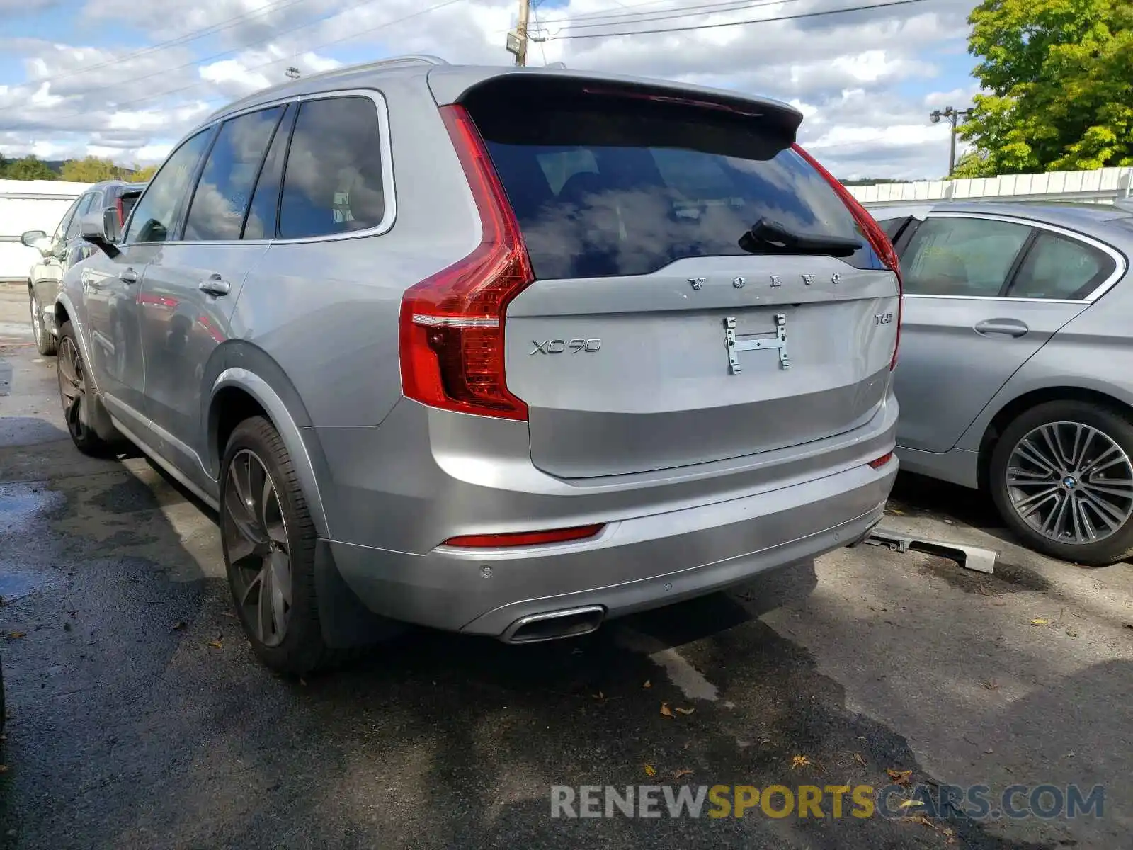 3 Photograph of a damaged car YV4A22PKXL1580953 VOLVO XC90 2020