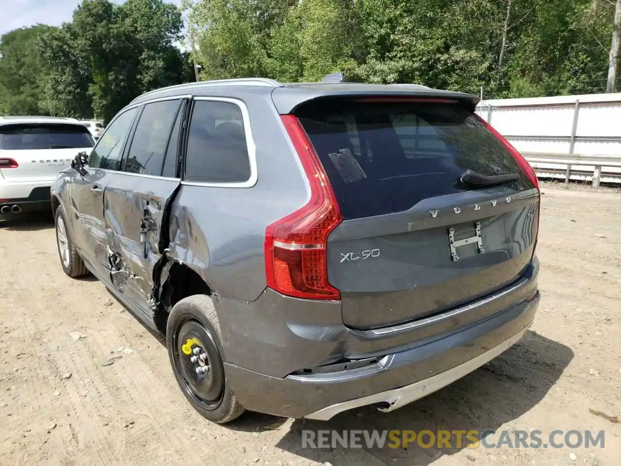 3 Photograph of a damaged car YV4A22PKXL1615023 VOLVO XC90 2020