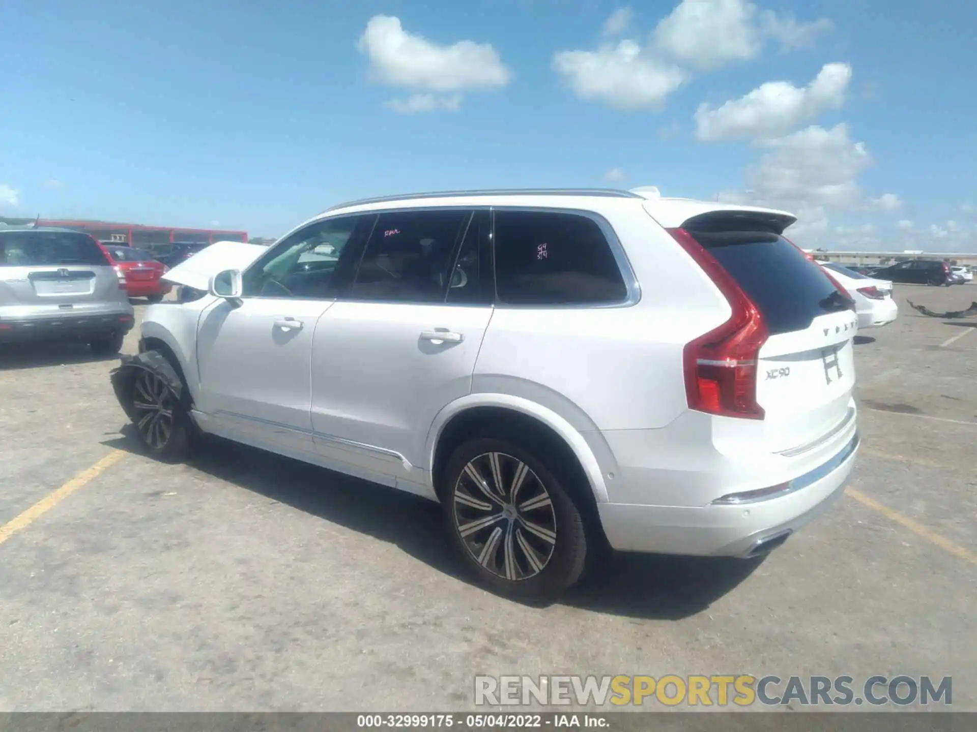 3 Photograph of a damaged car YV4A22PL1L1552726 VOLVO XC90 2020