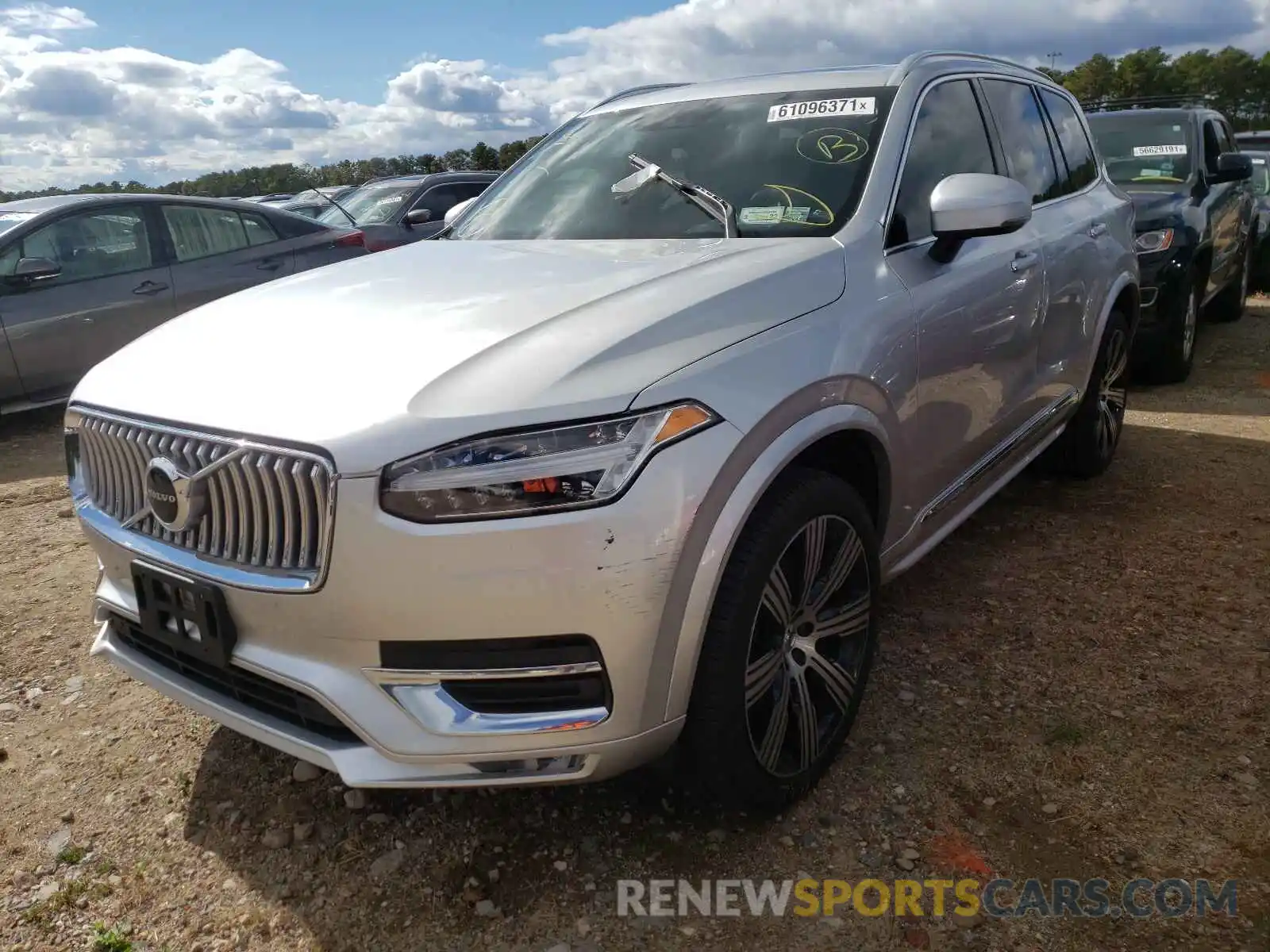 2 Photograph of a damaged car YV4A22PL2L1575965 VOLVO XC90 2020