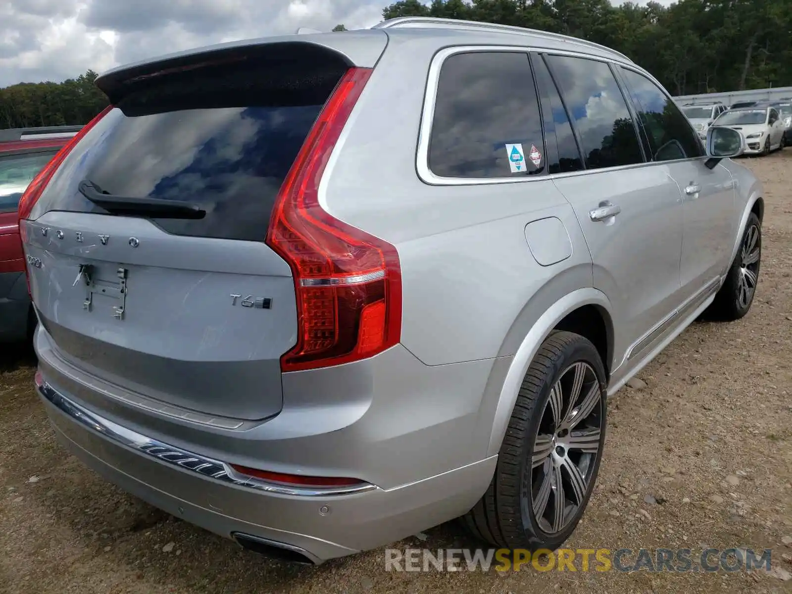 4 Photograph of a damaged car YV4A22PL2L1575965 VOLVO XC90 2020