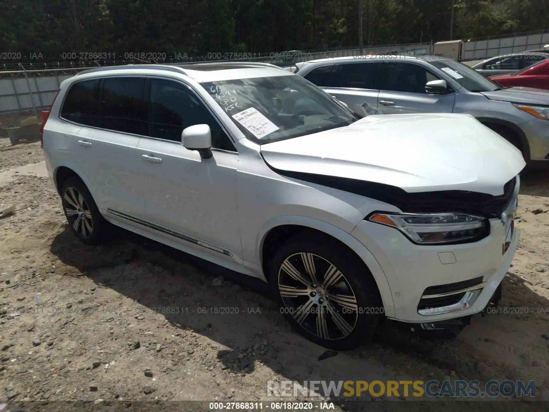 1 Photograph of a damaged car YV4A22PL3L1586344 VOLVO XC90 2020