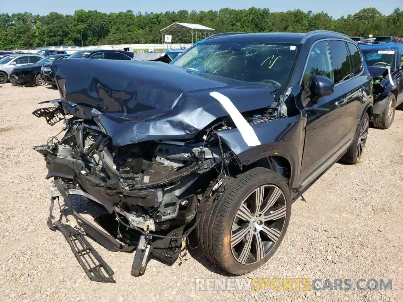 2 Photograph of a damaged car YV4A22PL6L1581896 VOLVO XC90 2020