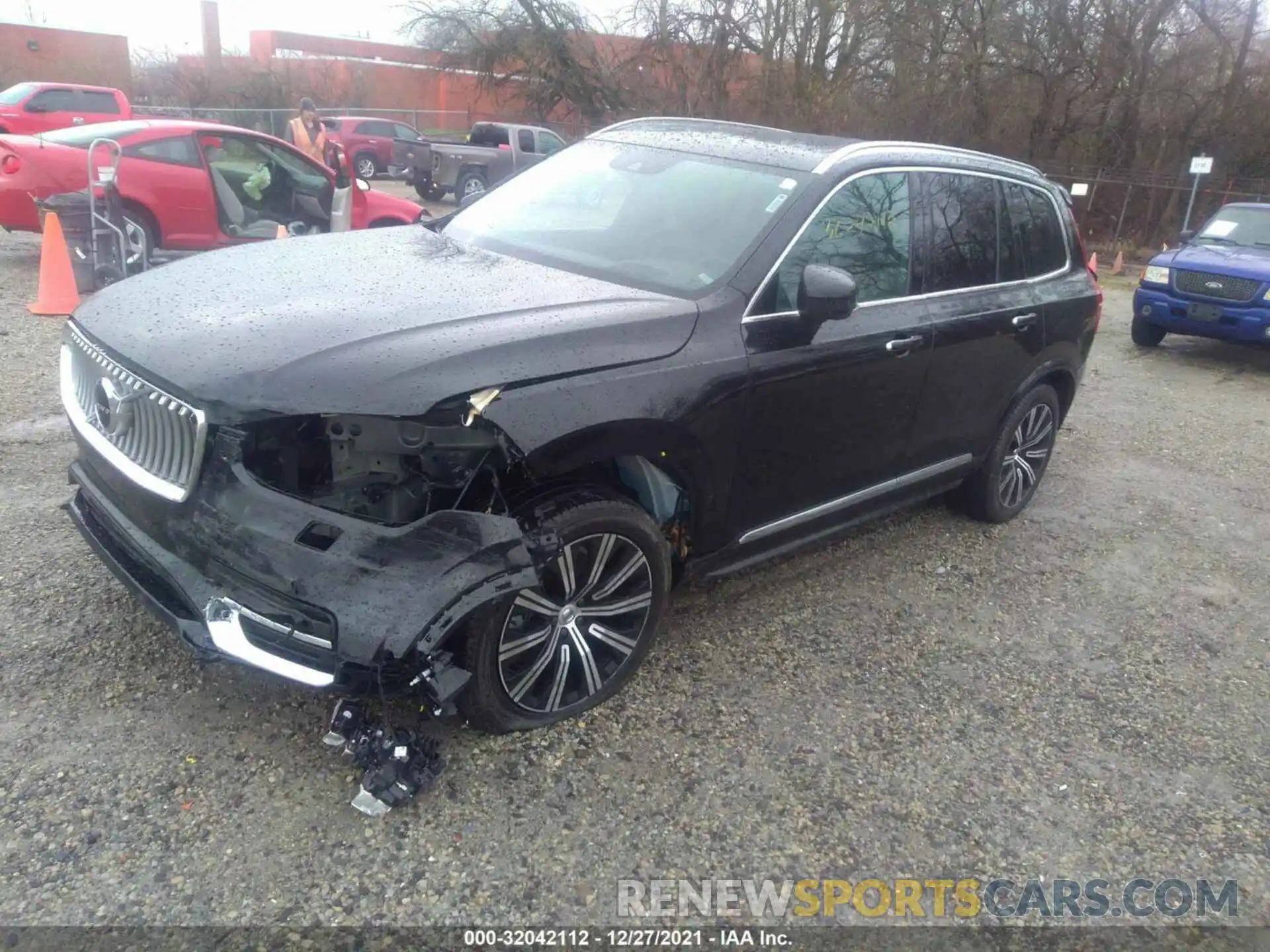 2 Фотография поврежденного автомобиля YV4A22PL6L1614024 VOLVO XC90 2020