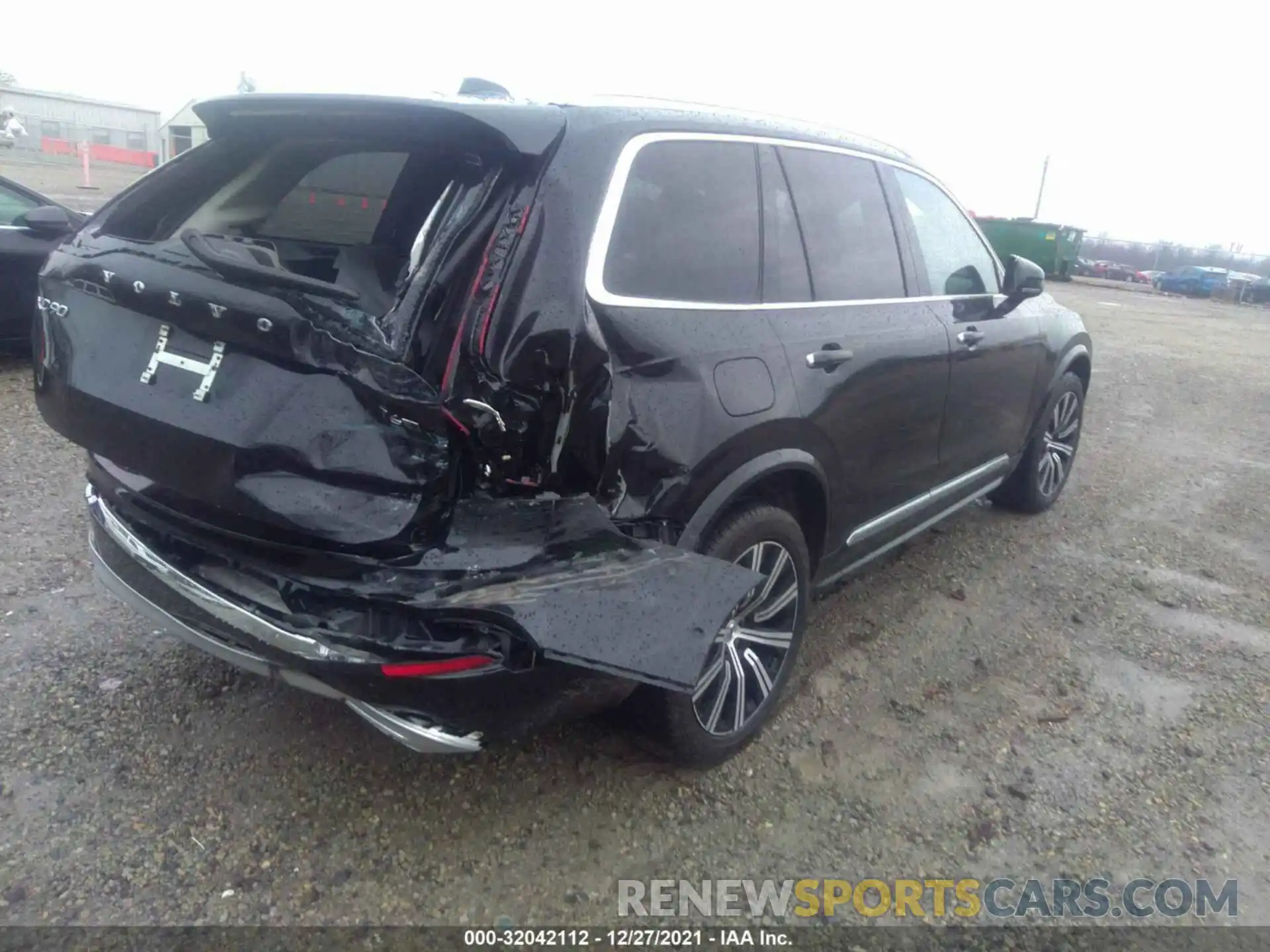 4 Photograph of a damaged car YV4A22PL6L1614024 VOLVO XC90 2020