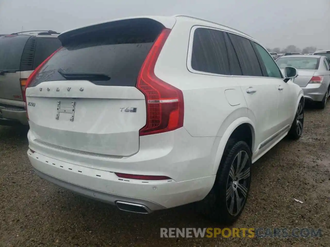 4 Photograph of a damaged car YV4A22PL7L1597914 VOLVO XC90 2020