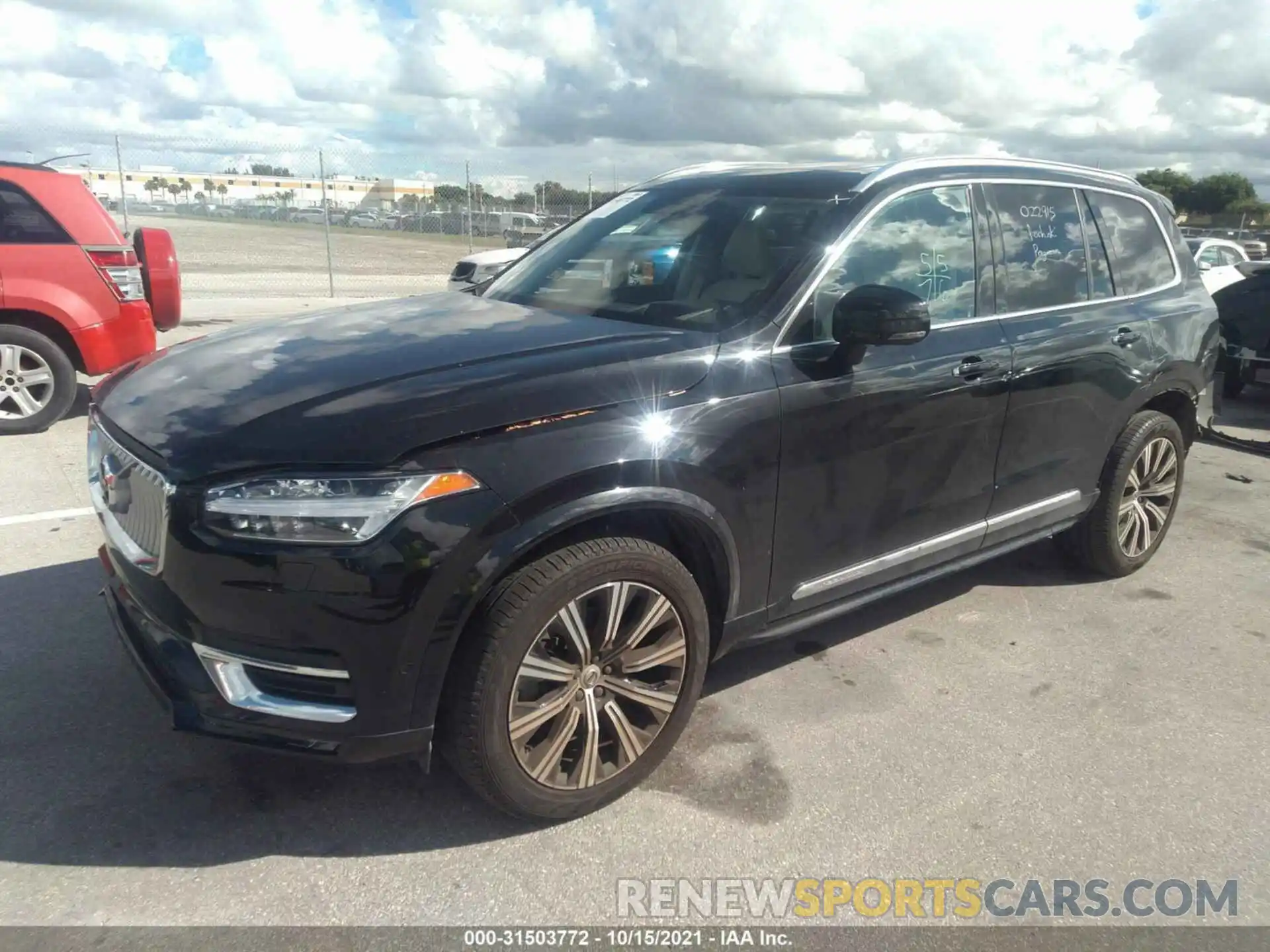 2 Photograph of a damaged car YV4A22PL8L1551346 VOLVO XC90 2020