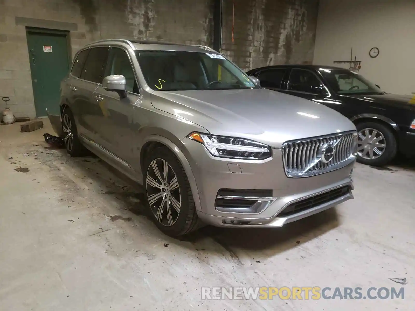 1 Photograph of a damaged car YV4A22PL8L1575095 VOLVO XC90 2020